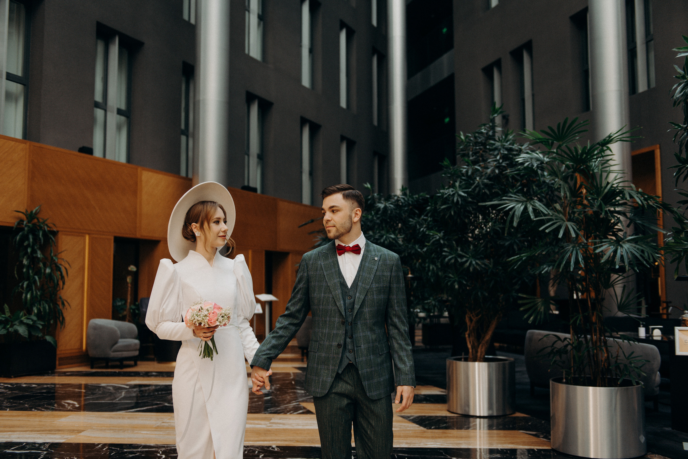 свадебная фотосессия в отеле gamma