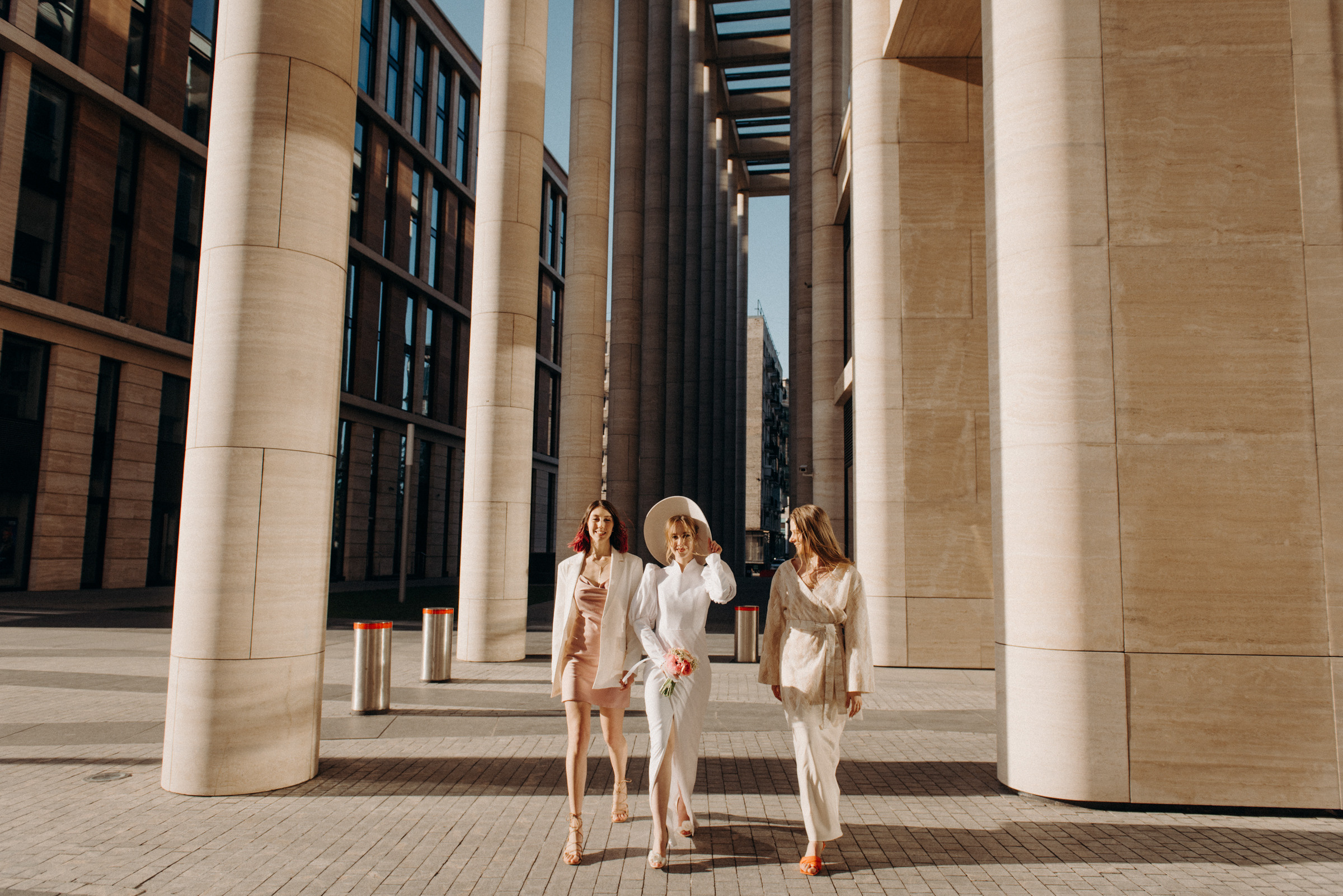 свадебная фотосессия у невской ратуши