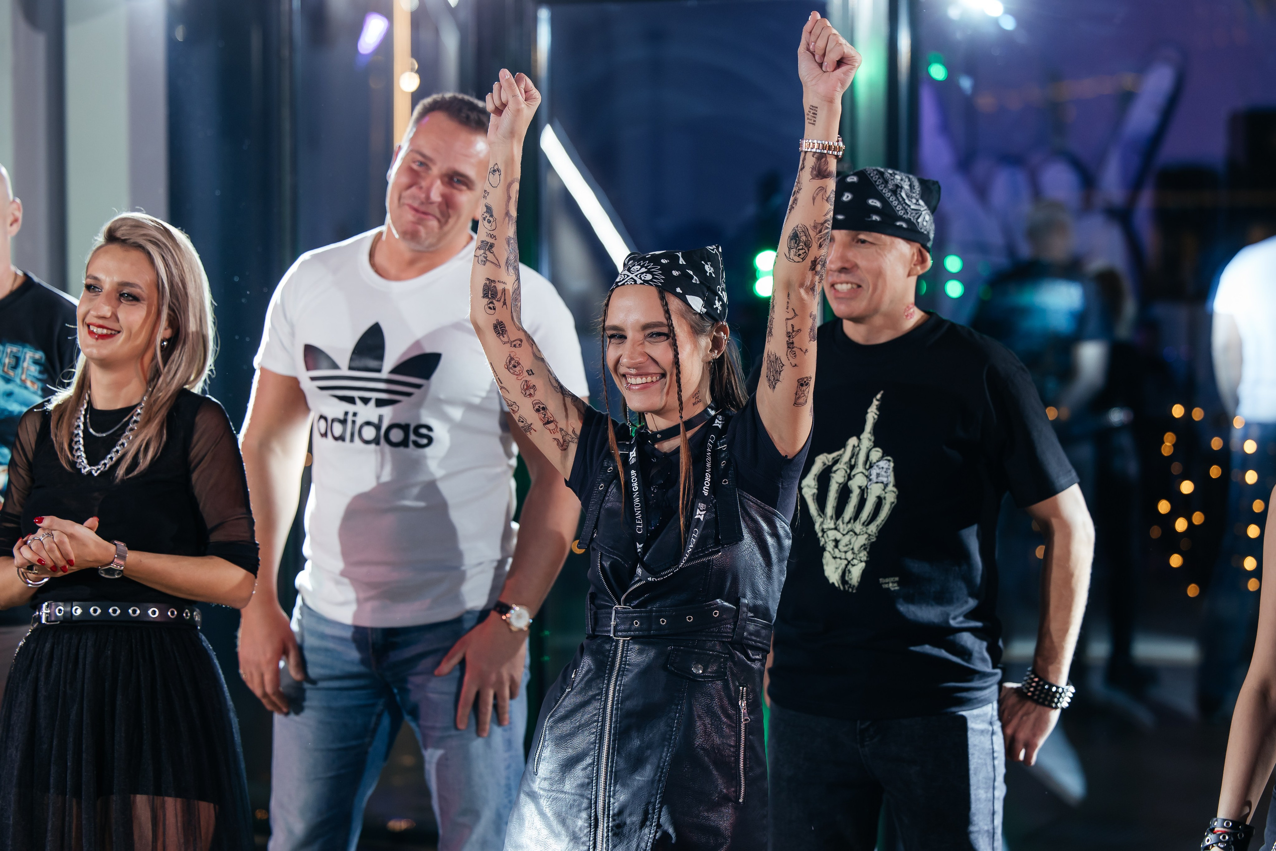 CLEANTOWN 18 лет. Свадебный и семейный фотограф