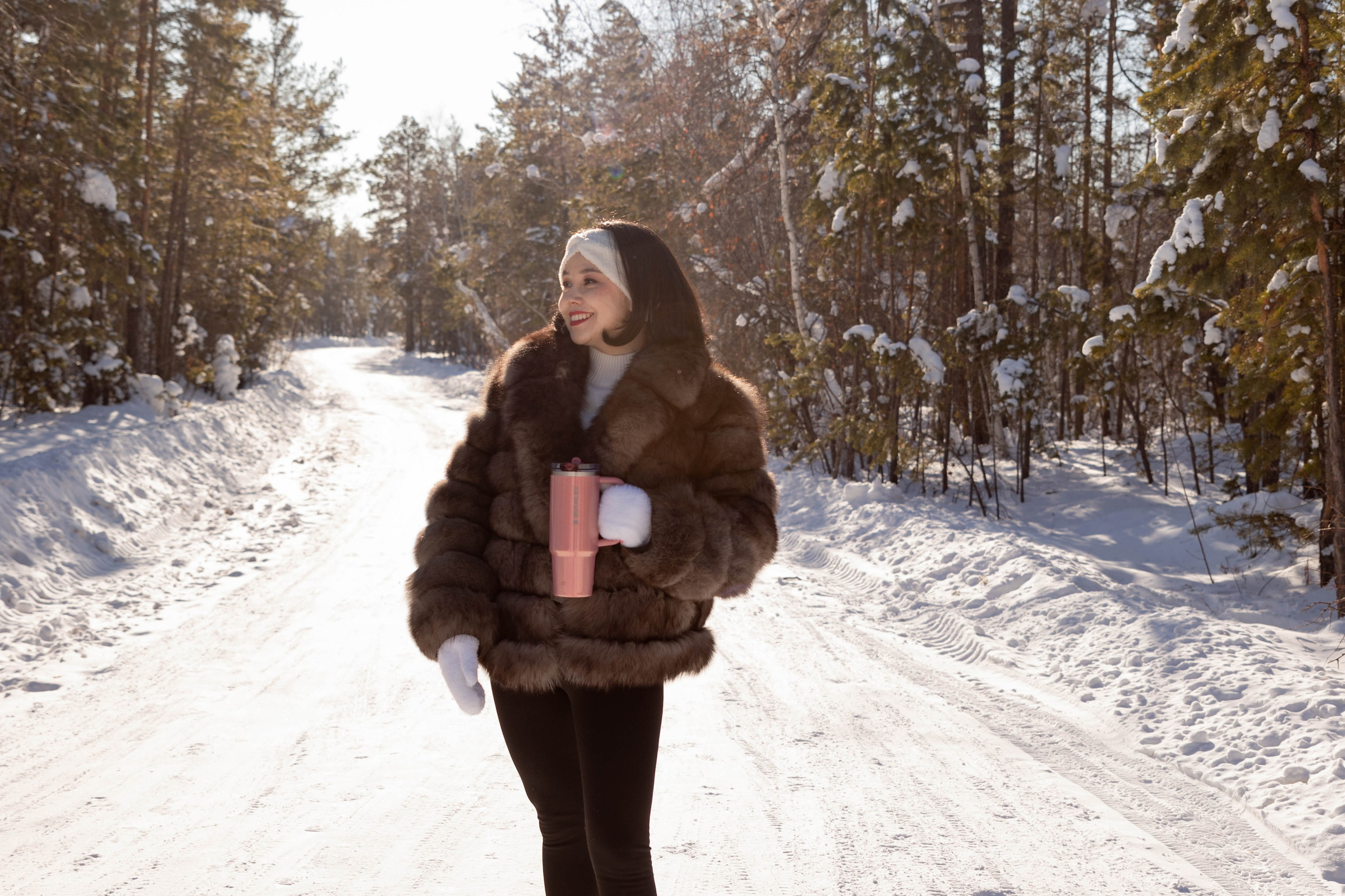 Подружки. Фотограф Natalia Rova. Съемка брендов и репортаж в Якутске