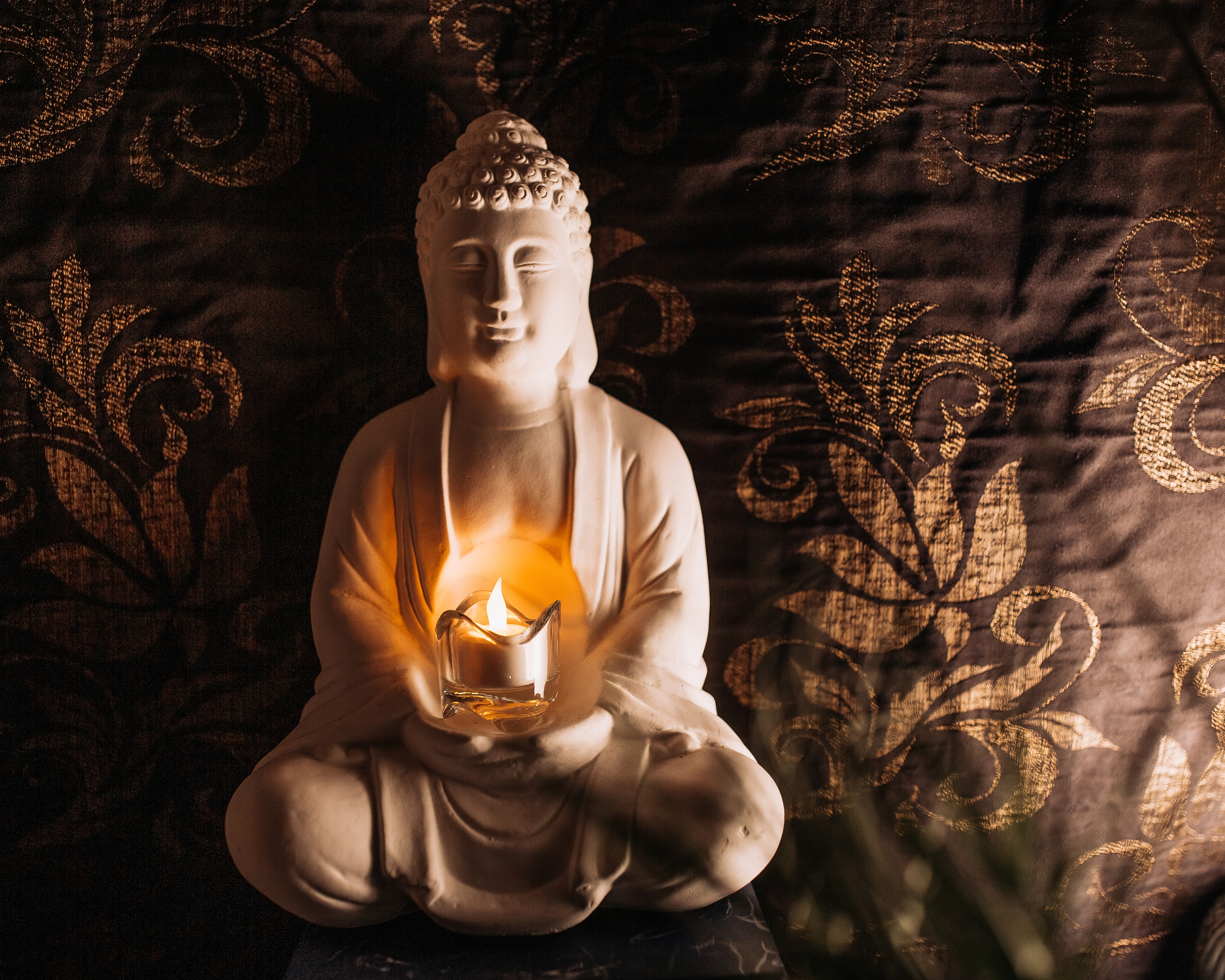 Контент Массаж. Темная тема. ФОТО ВИДЕО ПРОДАКШН Санкт-Петербург Москва фотограф Мария Хрусталева