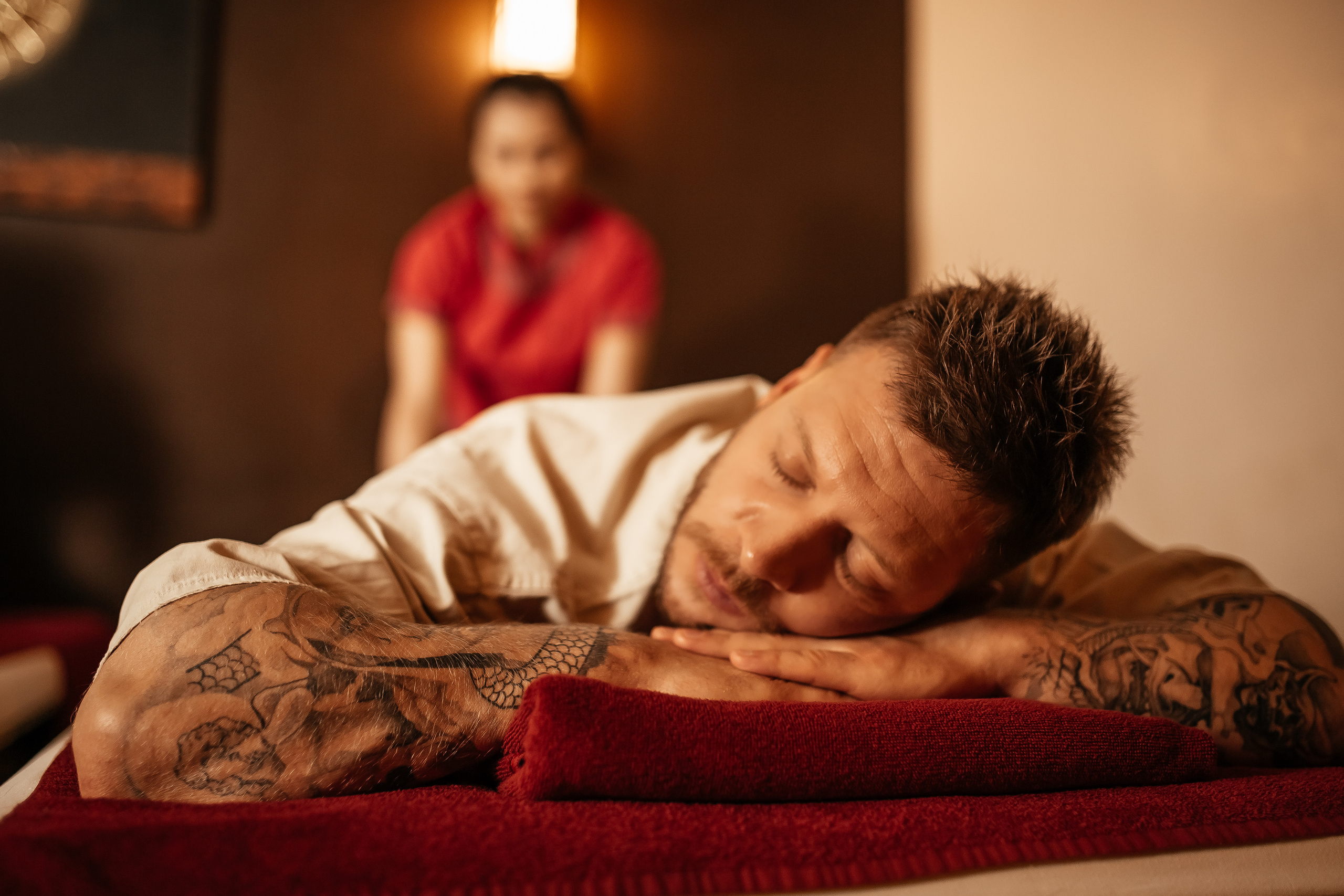 Массаж для мужчин. ФОТО ВИДЕО ПРОДАКШН Санкт-Петербург Москва фотограф Мария Хрусталева