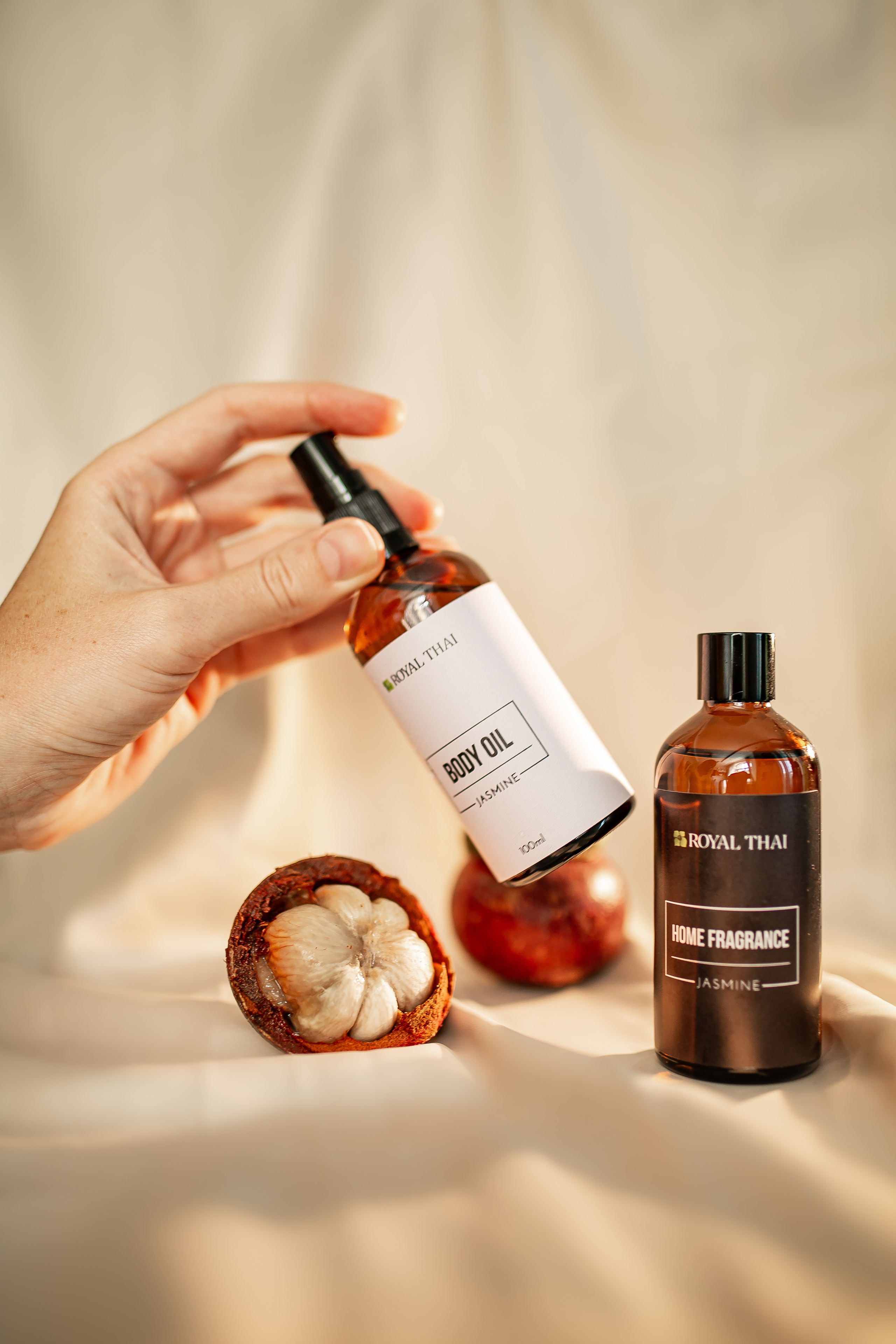 Контент «Предметы. Косметика. Реквизит». ФОТО ВИДЕО ПРОДАКШН Санкт-Петербург Москва фотограф Мария Хрусталева