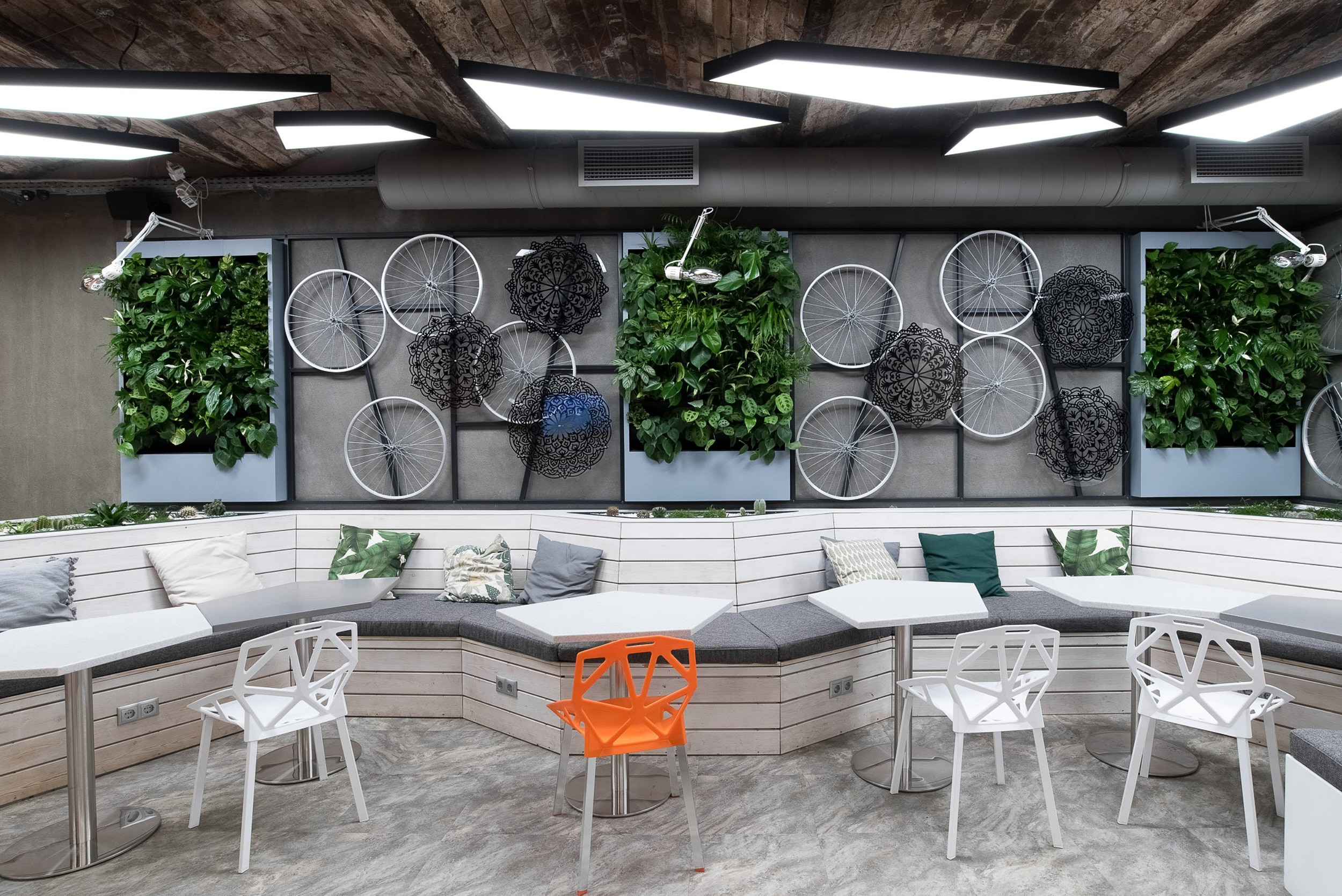 Клиники и салоны. Герман Лепёхин коммерческий фотограф в Москве: репортаж, портреты, интерьеры, производство