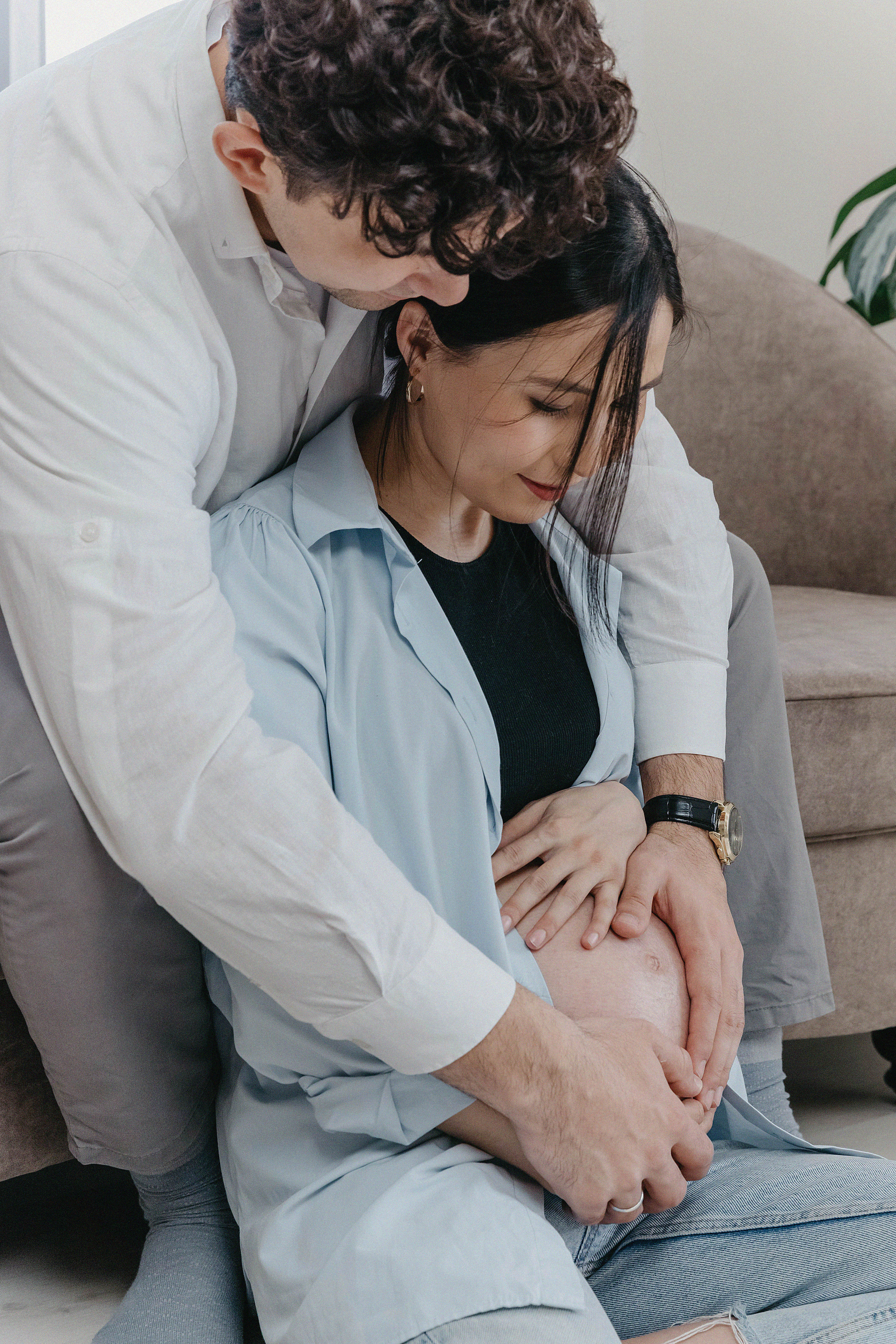 Фотосессия Мираса и Айданы в фотостудии Пространство. Свадебный, семейный и портретный фотограф в Алматы, Костанай