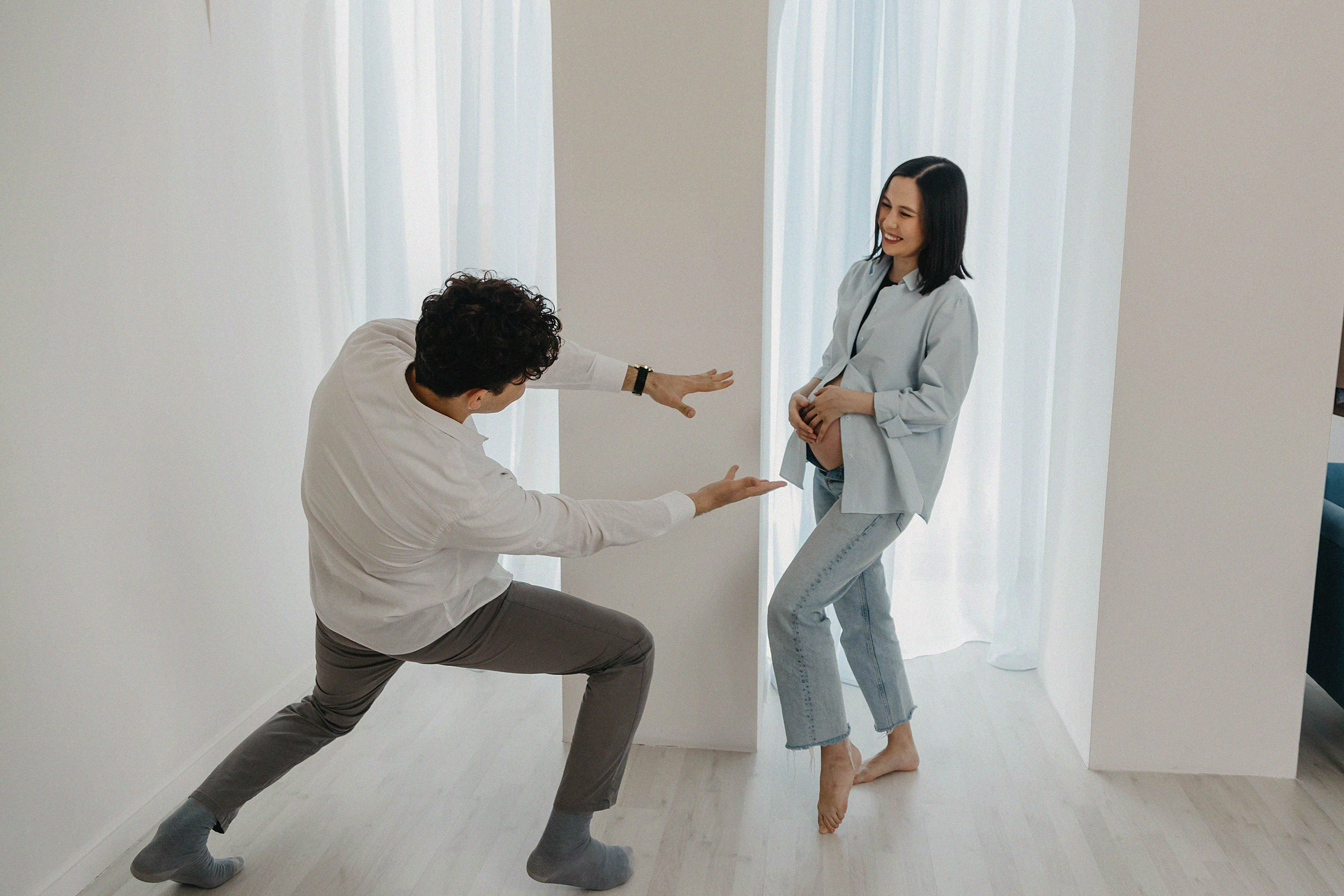 Фотосессия Мираса и Айданы в фотостудии Пространство. Свадебный, семейный и портретный фотограф в Алматы, Костанай