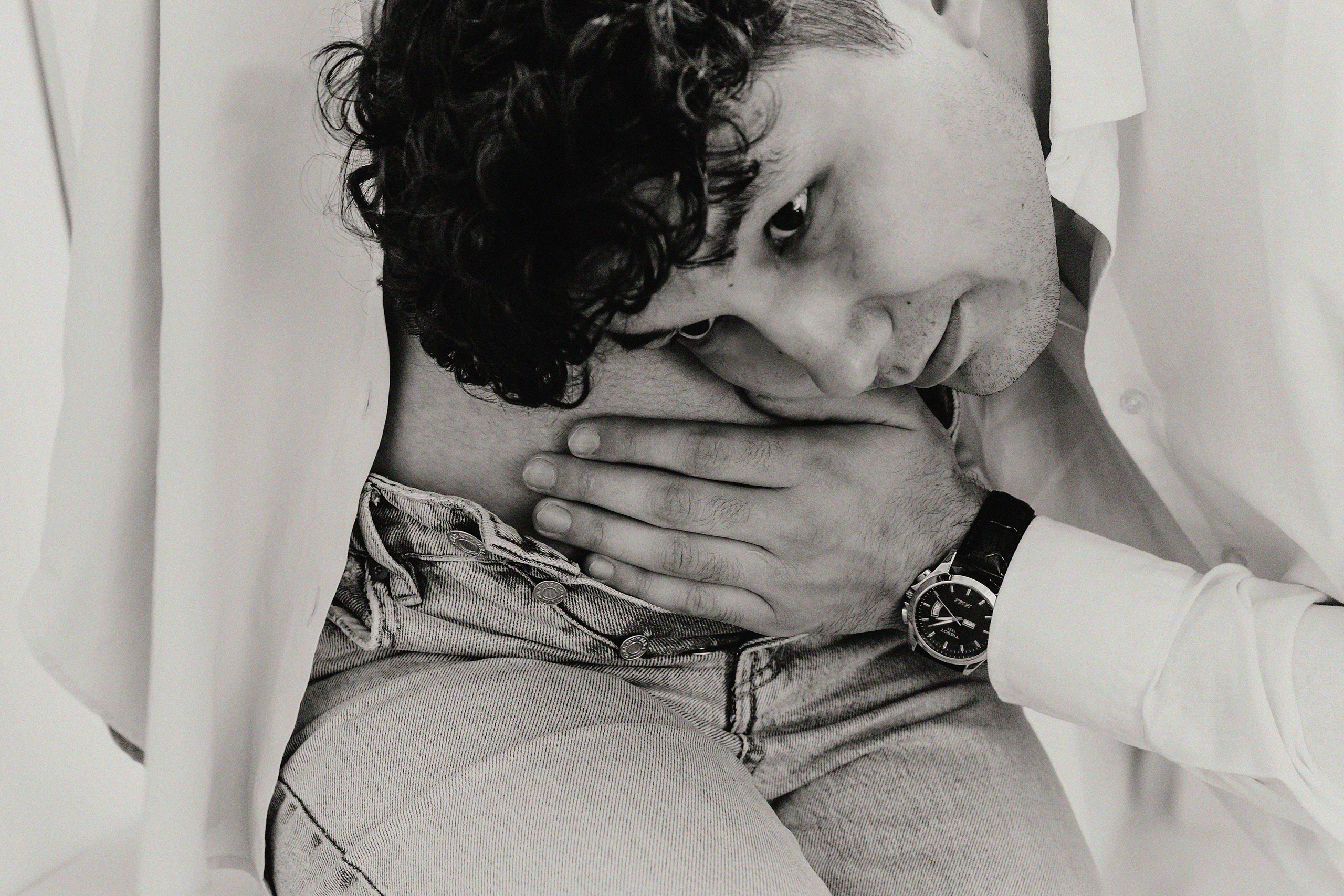 Фотосессия Мираса и Айданы в фотостудии Пространство. Свадебный, семейный и портретный фотограф в Алматы, Костанай