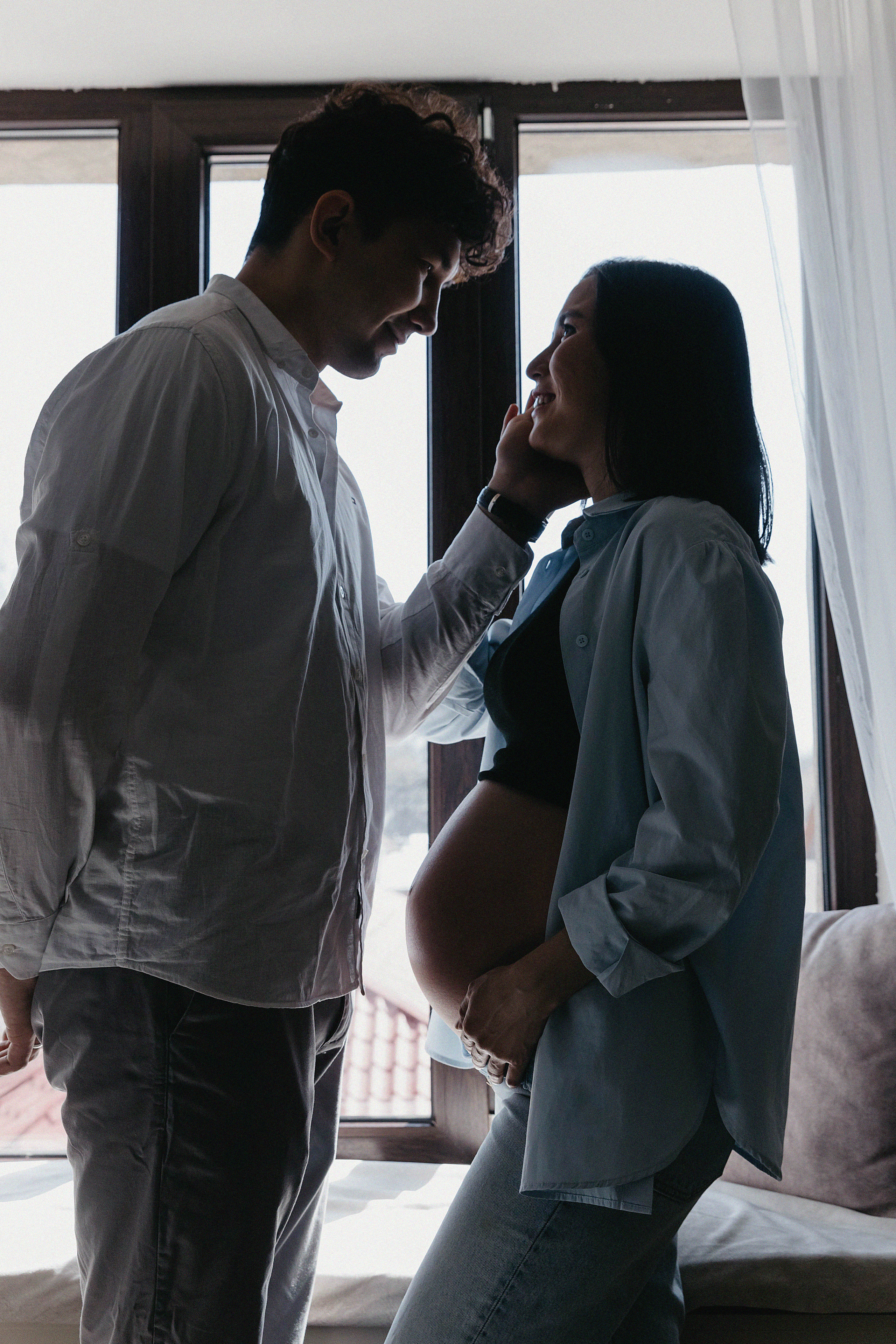 Фотосессия Мираса и Айданы в фотостудии Пространство. Свадебный, семейный и портретный фотограф в Алматы, Костанай