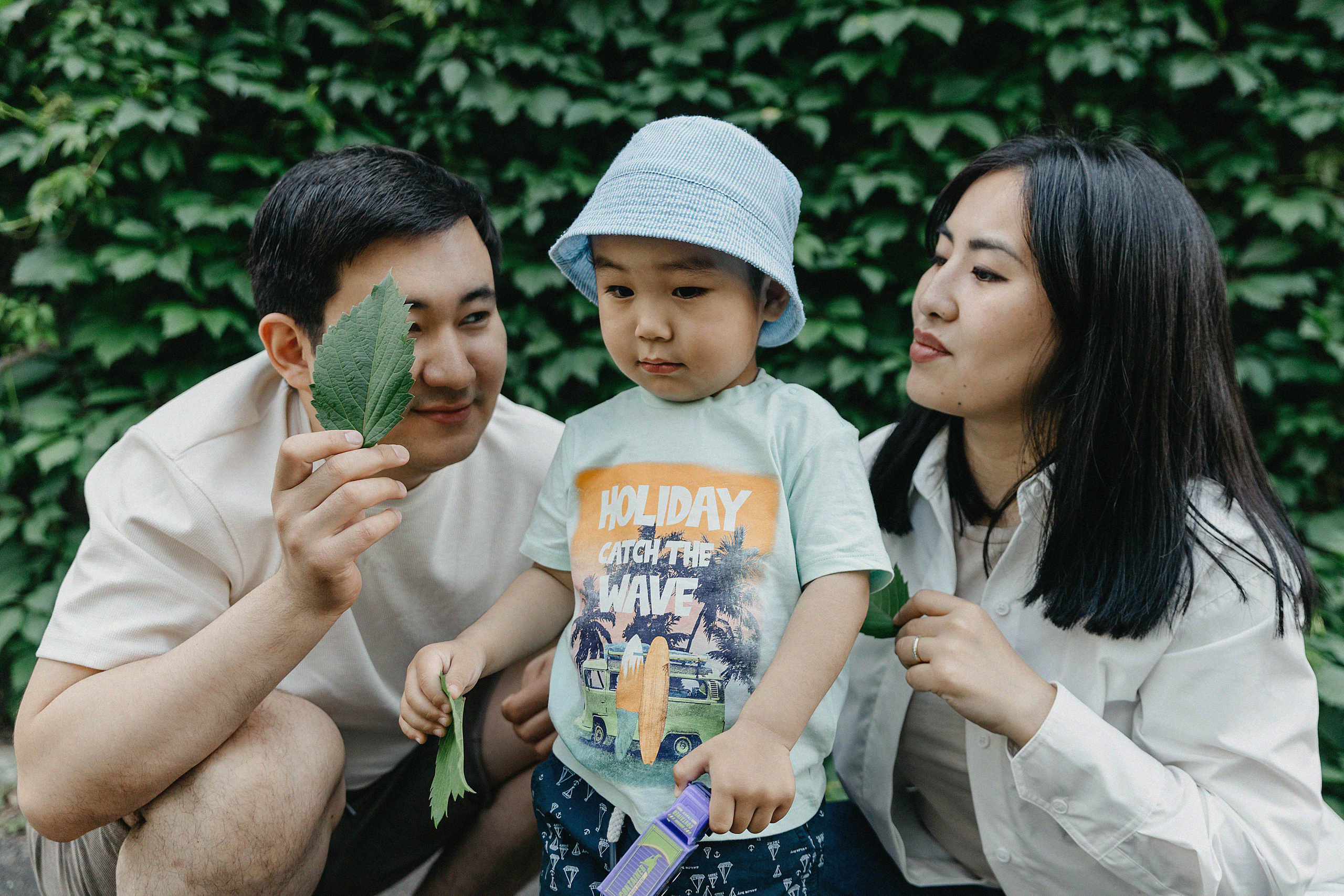 Семейная фотосессия в Ботаническом саду Артура, Алтынай и Алана. Свадебный, семейный и портретный фотограф в Алматы, Костанай