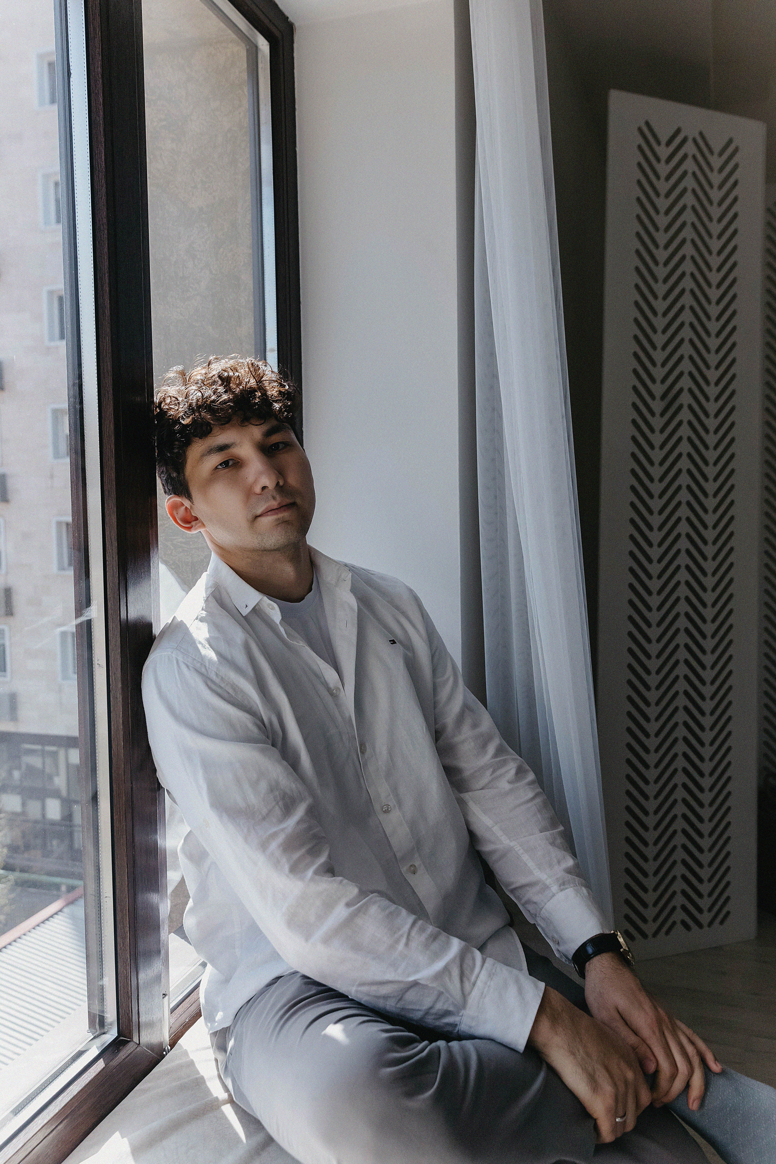 Фотосессия Мираса и Айданы в фотостудии Пространство. Свадебный, семейный и портретный фотограф в Алматы, Костанай