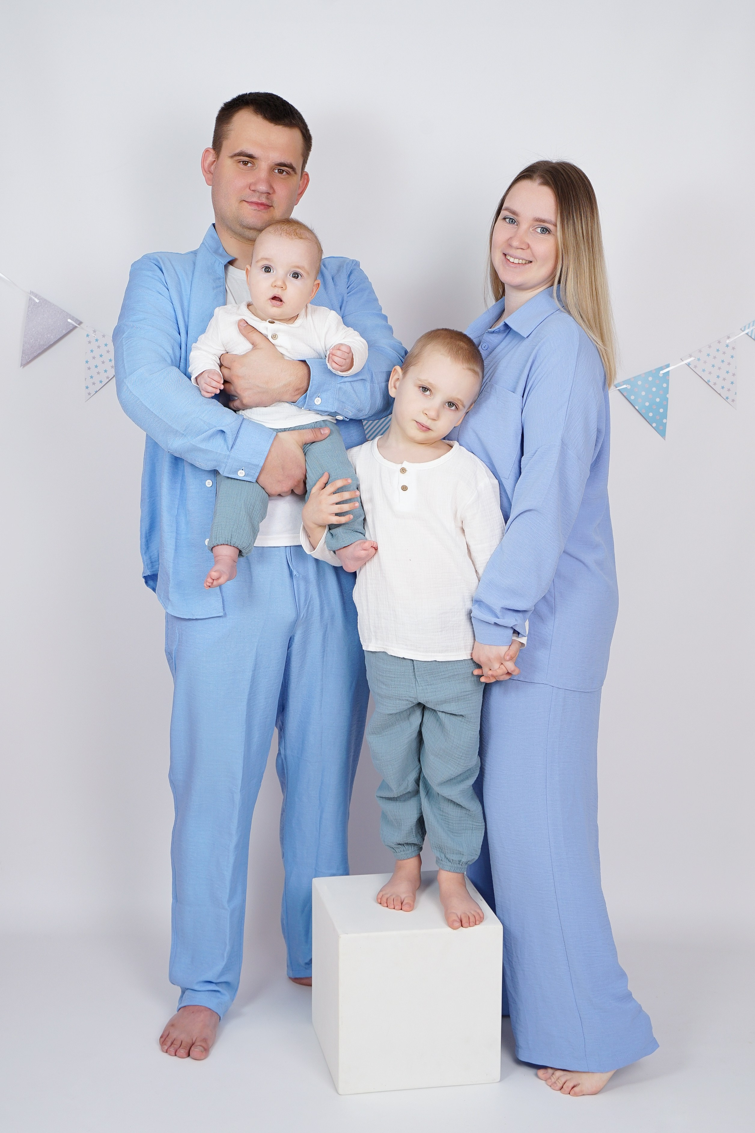 Максиму полгодика. Детская фотостудия