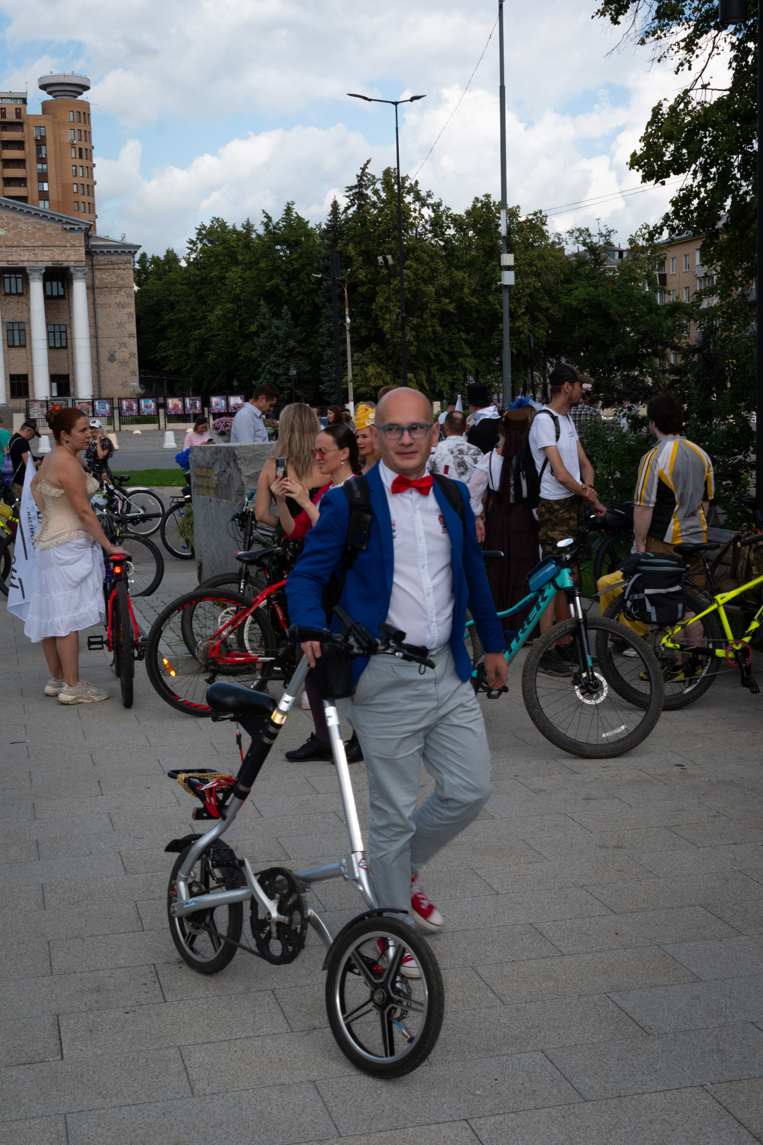 «Леди на велосипеде» — велопробег по г. Жуковскому 2025. Репортажный фотограф Сыбер Мартти