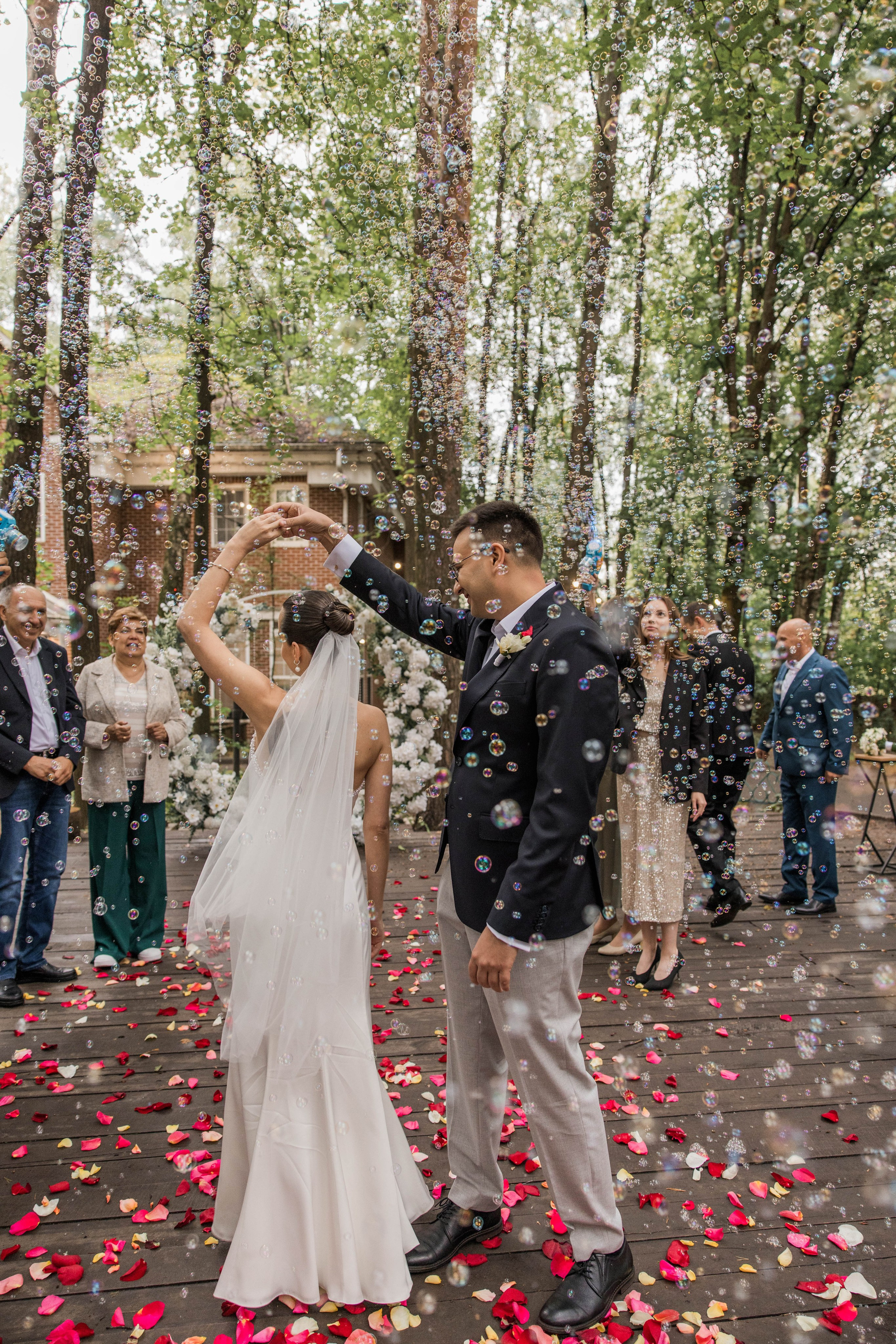 Саша и Юля. Ведущий на свадьбу в Москве Зубков Алексей