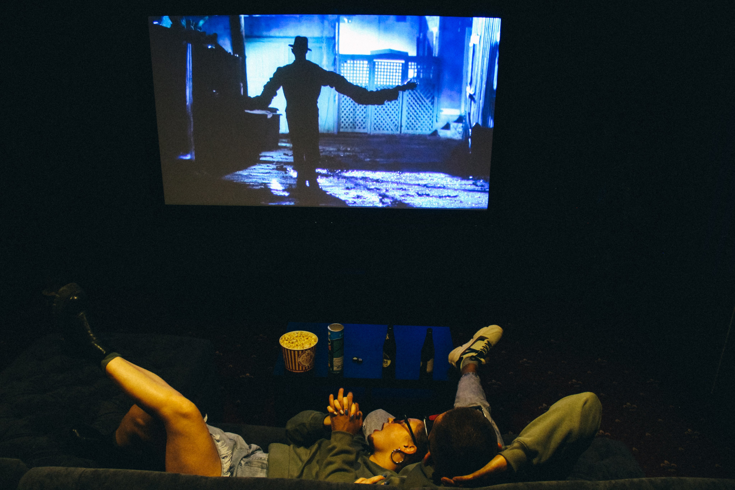 Кинотеатр. Семейный фотодуэт Ирина и Николай Власьевы. Фотосессии в Новосибирске