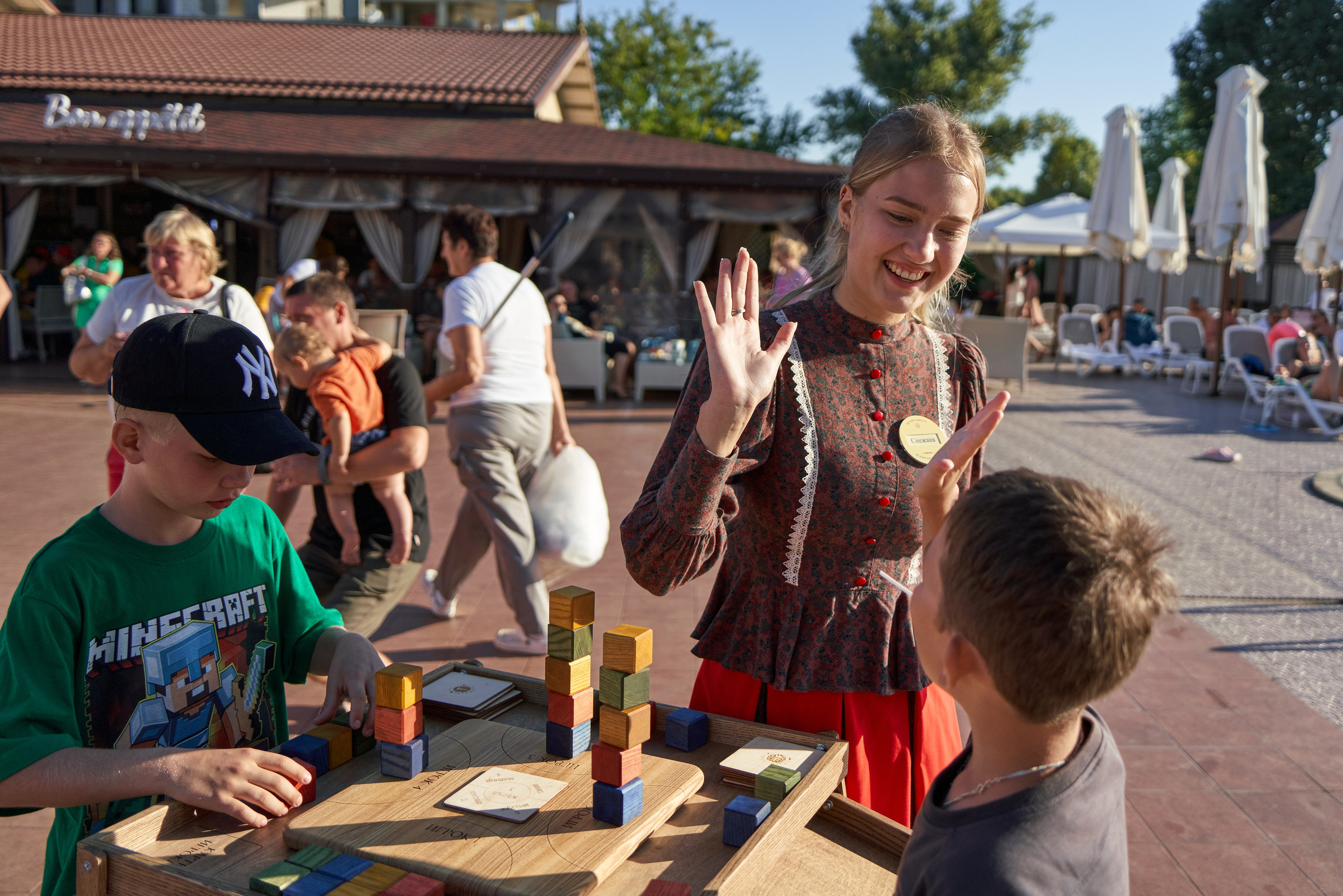 Фотосъемка фестиваля в отеле г. Анапа. Профессиональный фотограф в Анапе Артем Ковальский