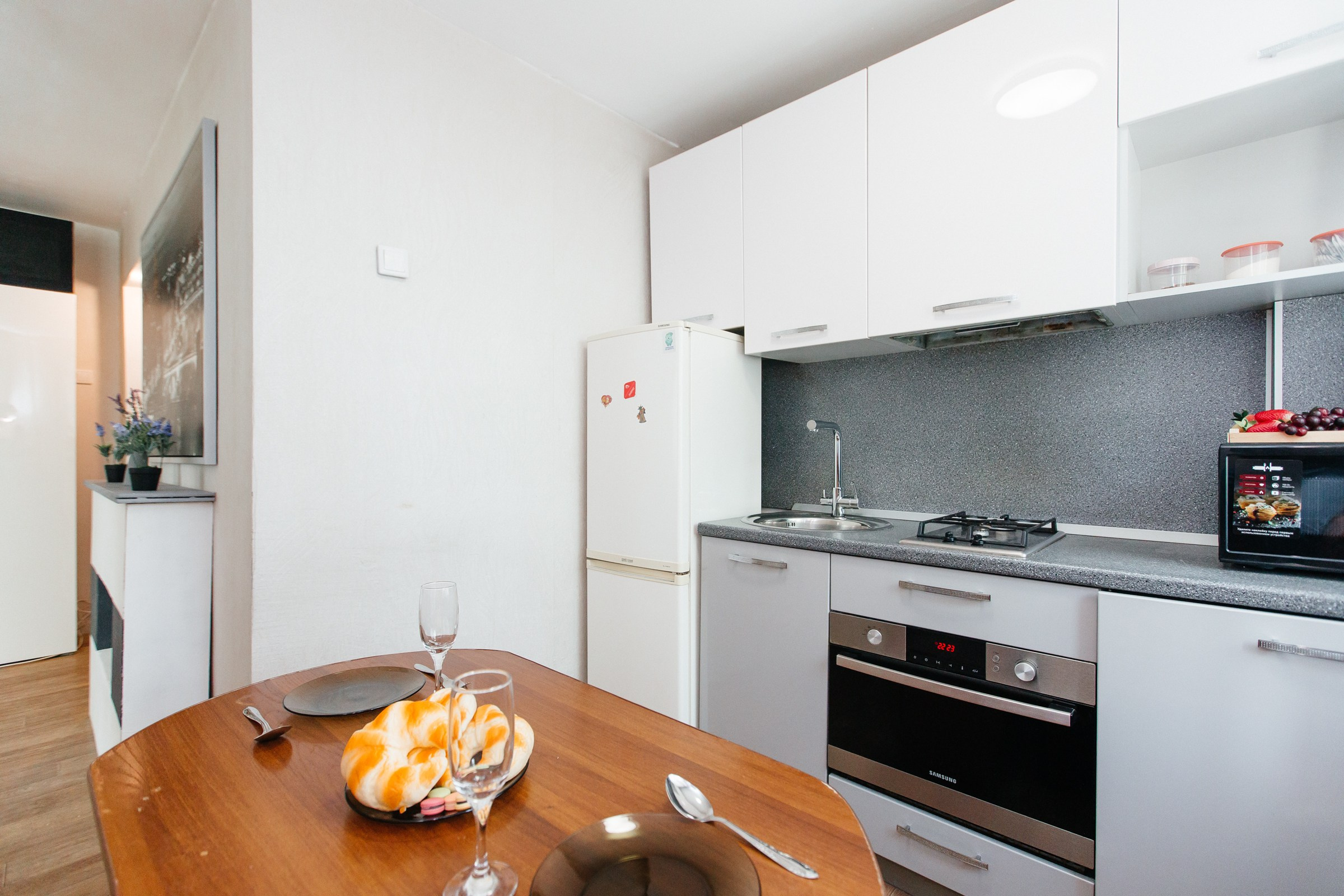 Дачная, 25. Душевный фотограф Ваших самых ярких событий Марина Погребняк