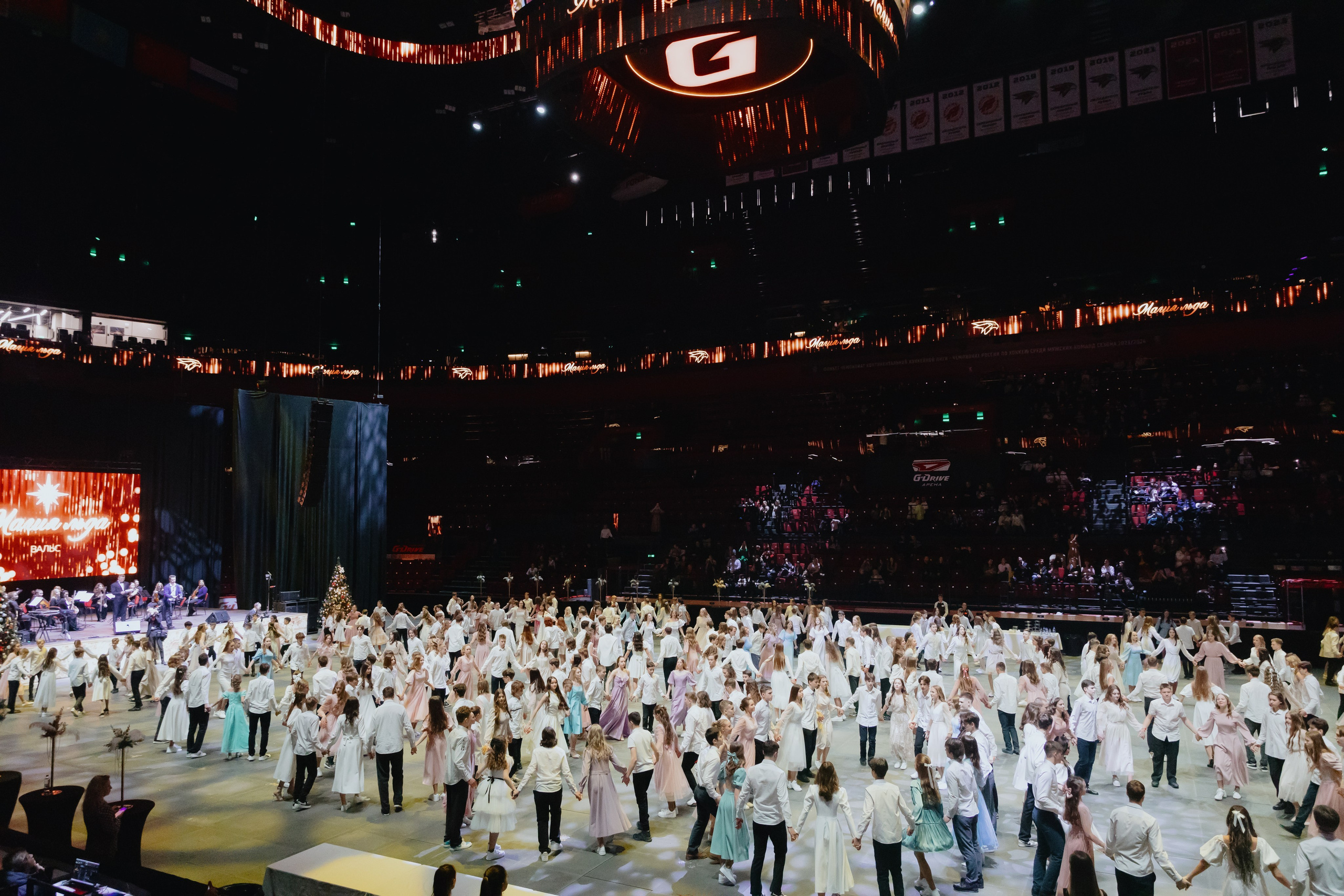 Новогодний бал | G-DRIVE Арена. Свадебный и репортажный фотограф в Омске. Червоткин Никита