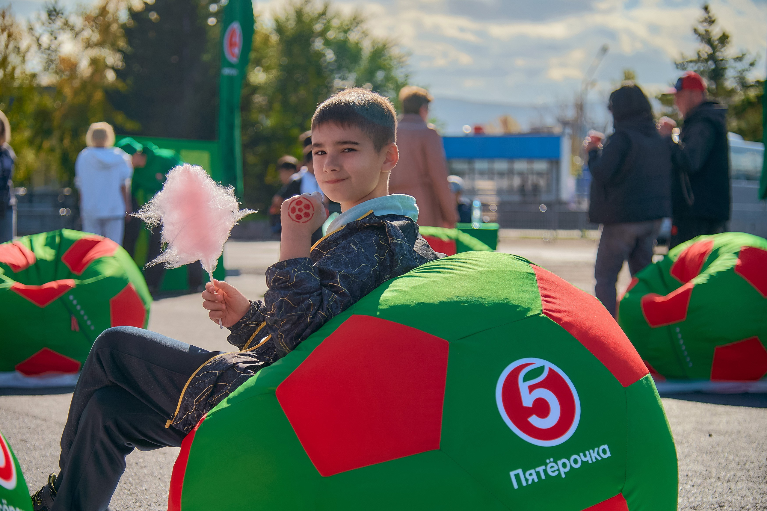Фестиваль от супермаркета «Пятёрочка». Фотограф Яковлев Роман — Красноярск