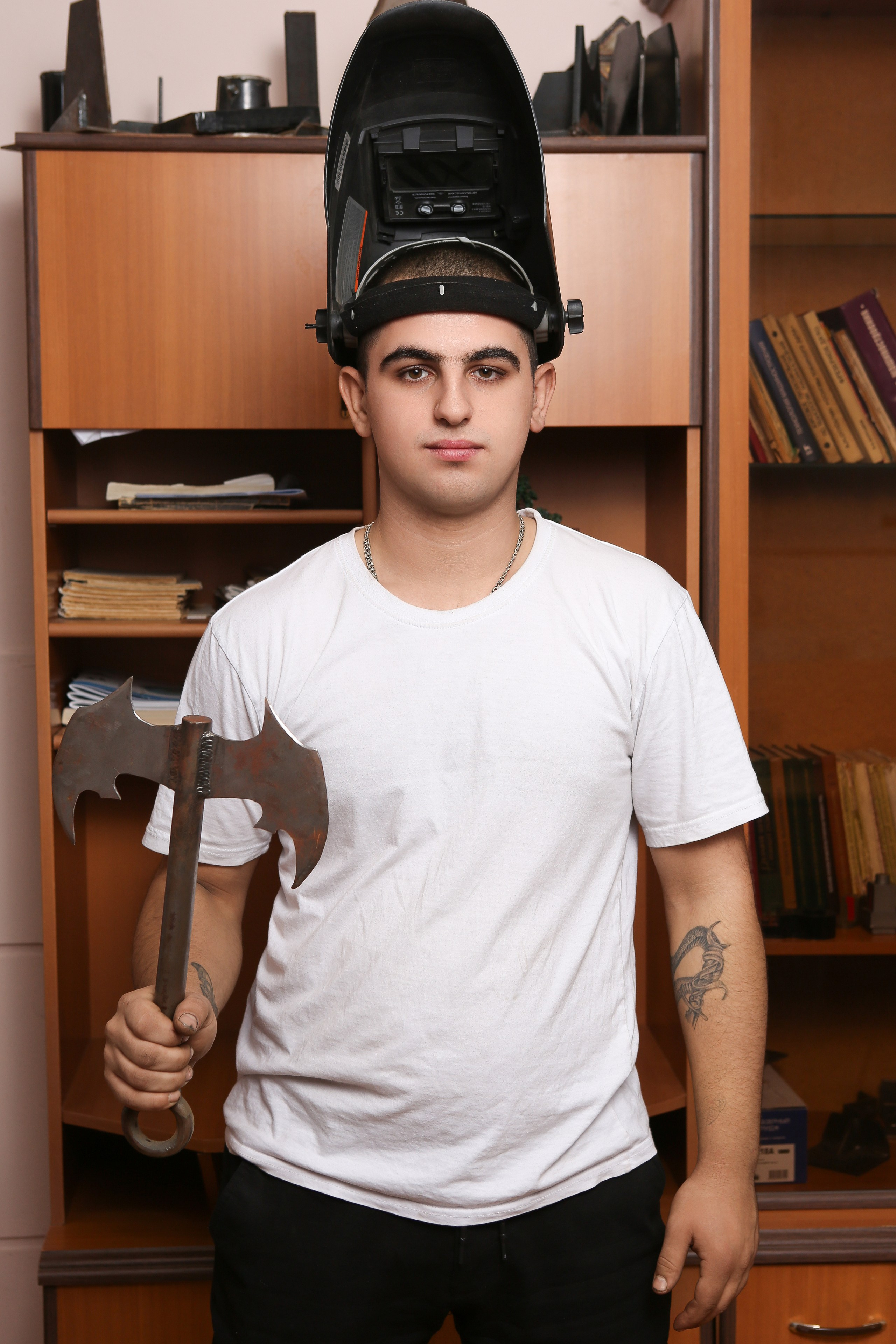 ПОРТРЕТНАЯ ФОТОСЕССИЯ В КЛАССЕ ДЛЯ ВЫПУСКНИКОВ СВАРОЧНОГО ПРОИЗВОДСТВА. ТВОЙ АЛЬБОМ / ТВОИ ПРАВИЛА