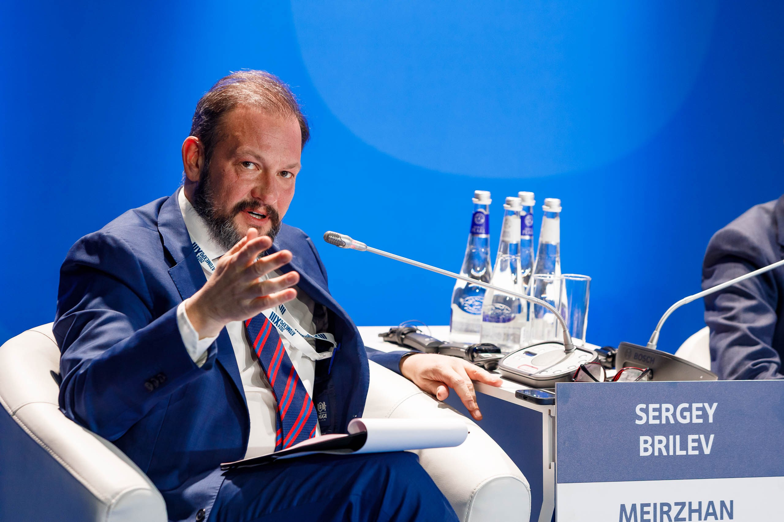 Подписания соглашений на форуме ATOM EXPO XIII 2024 в Сириусе. Репортажный фотограф в Москве, Сочи и Санкт-Петербурге