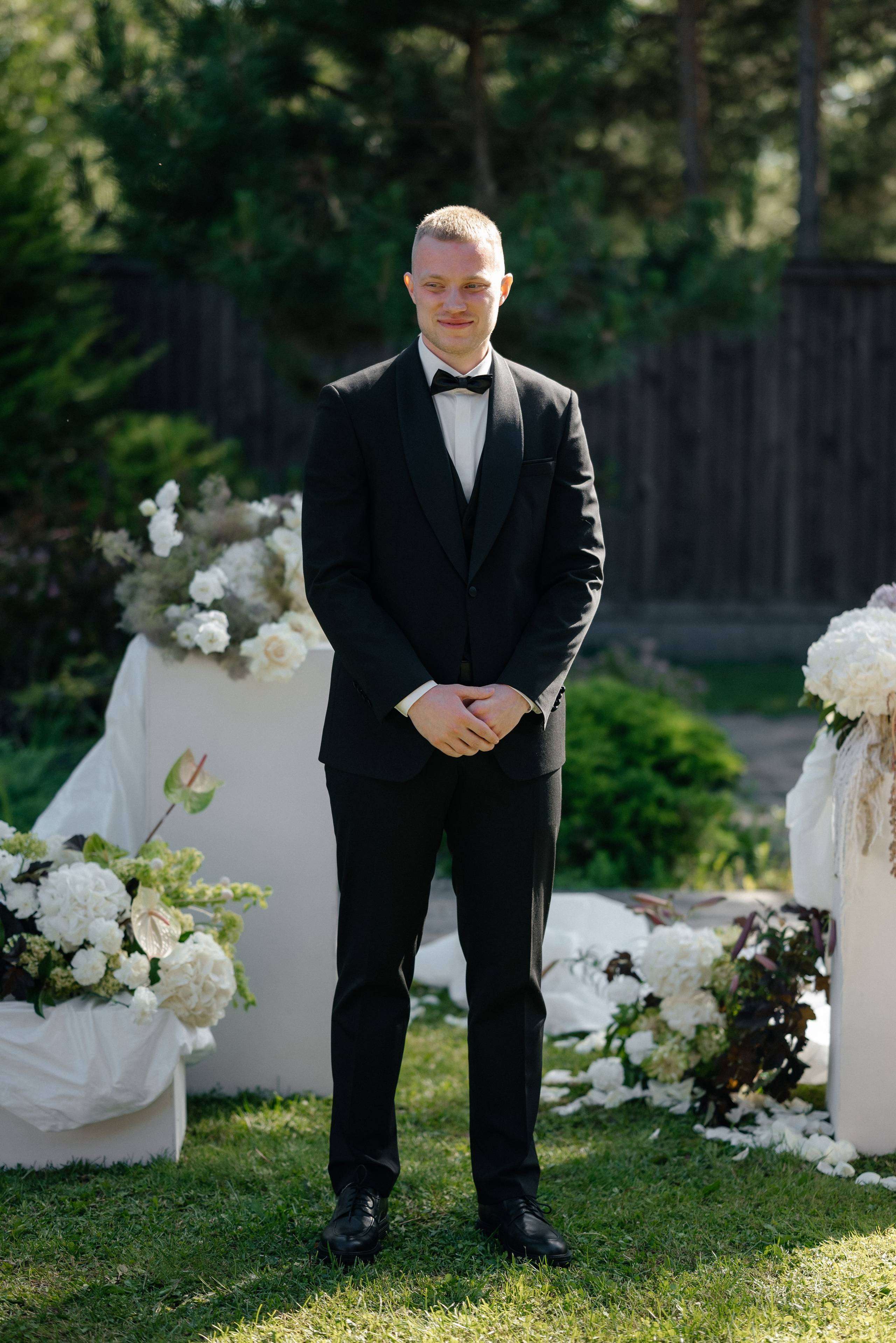 Wedding day in DELICE CHALET. Wedding PHOTOGRAPHER Andrew Vnukov