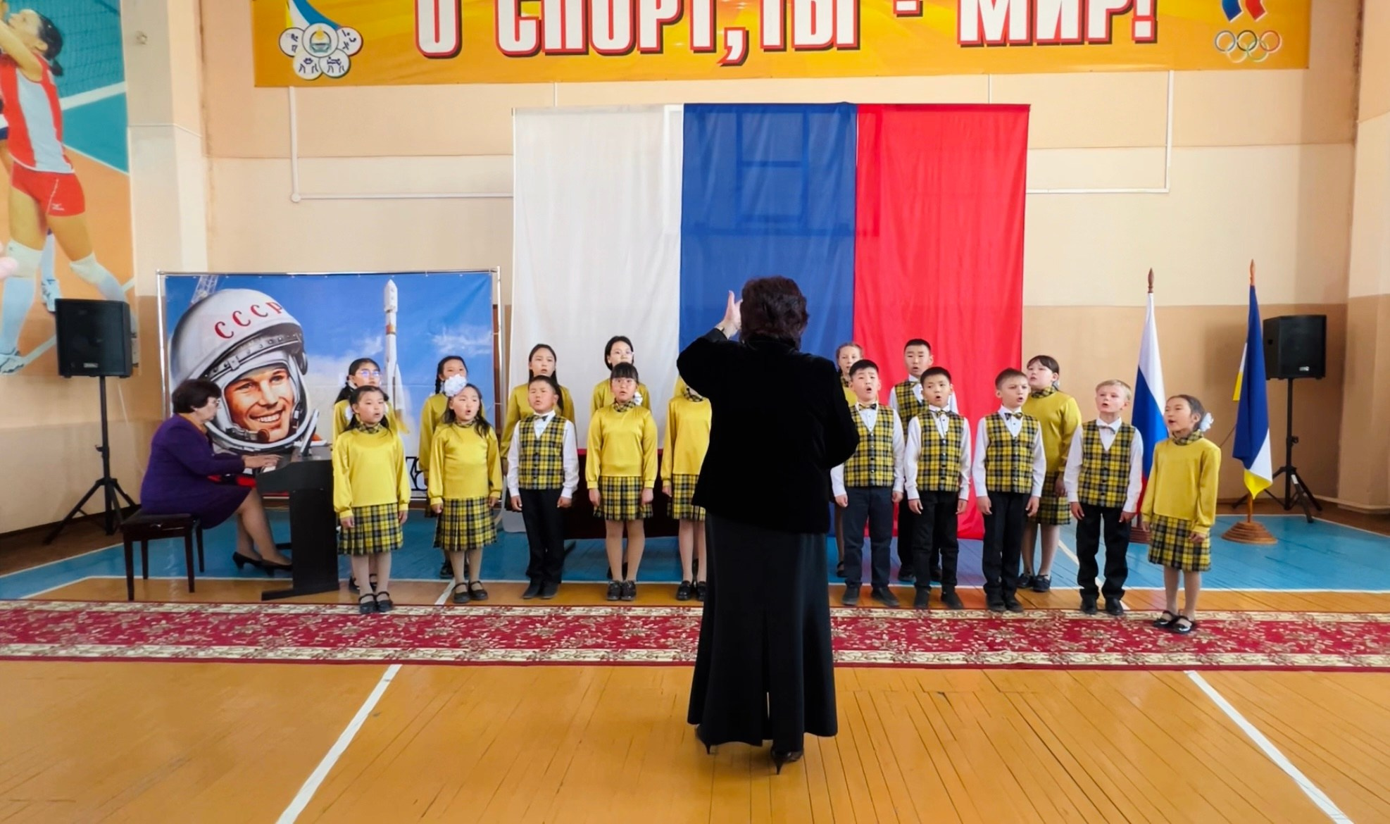 Слет отличников. Сэсэг — дочь степи | семейный фотограф