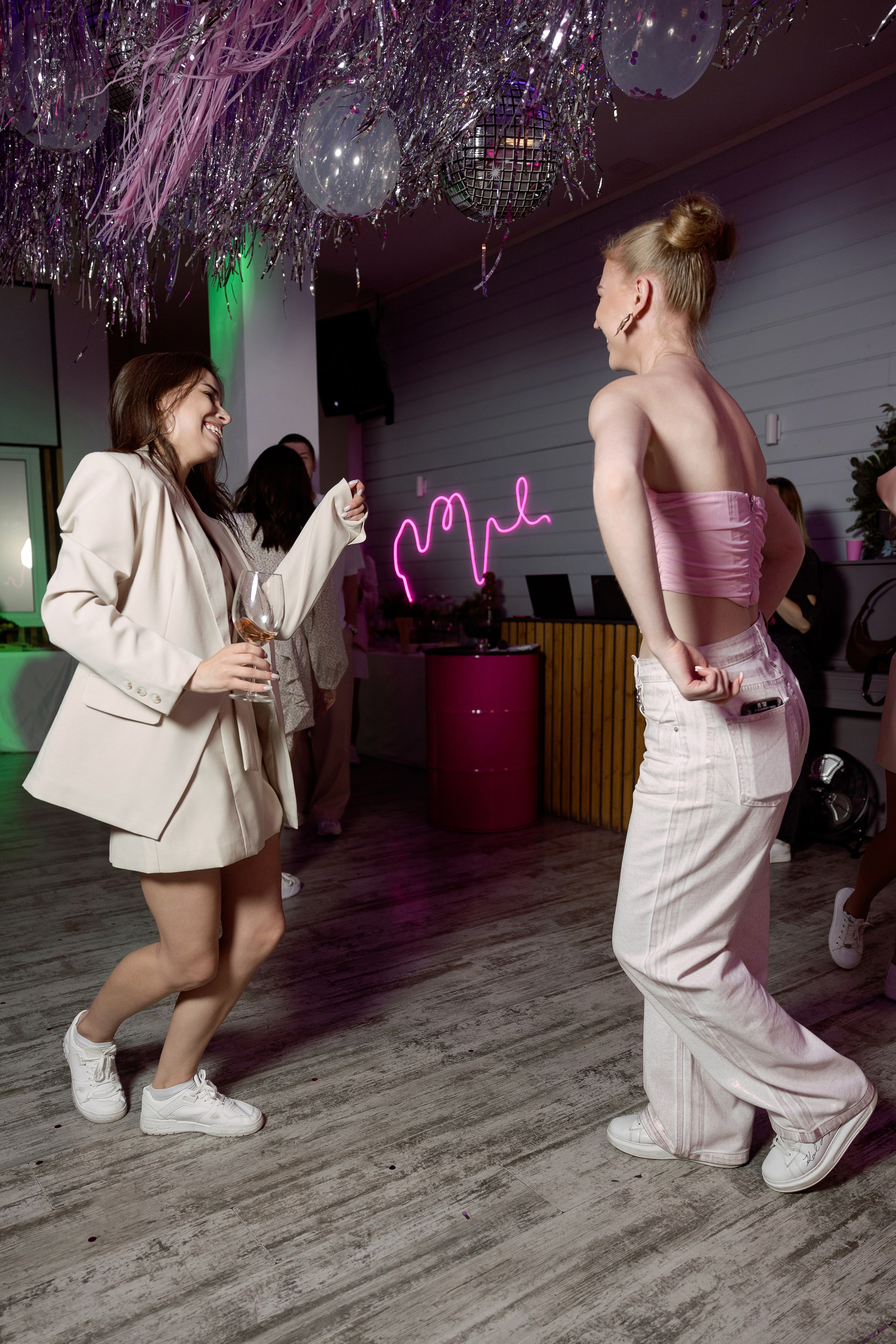 Свадебная вечеринка. Репортаж. Свадебный фотограф в Санкт-Петербурге Павел Резниченко