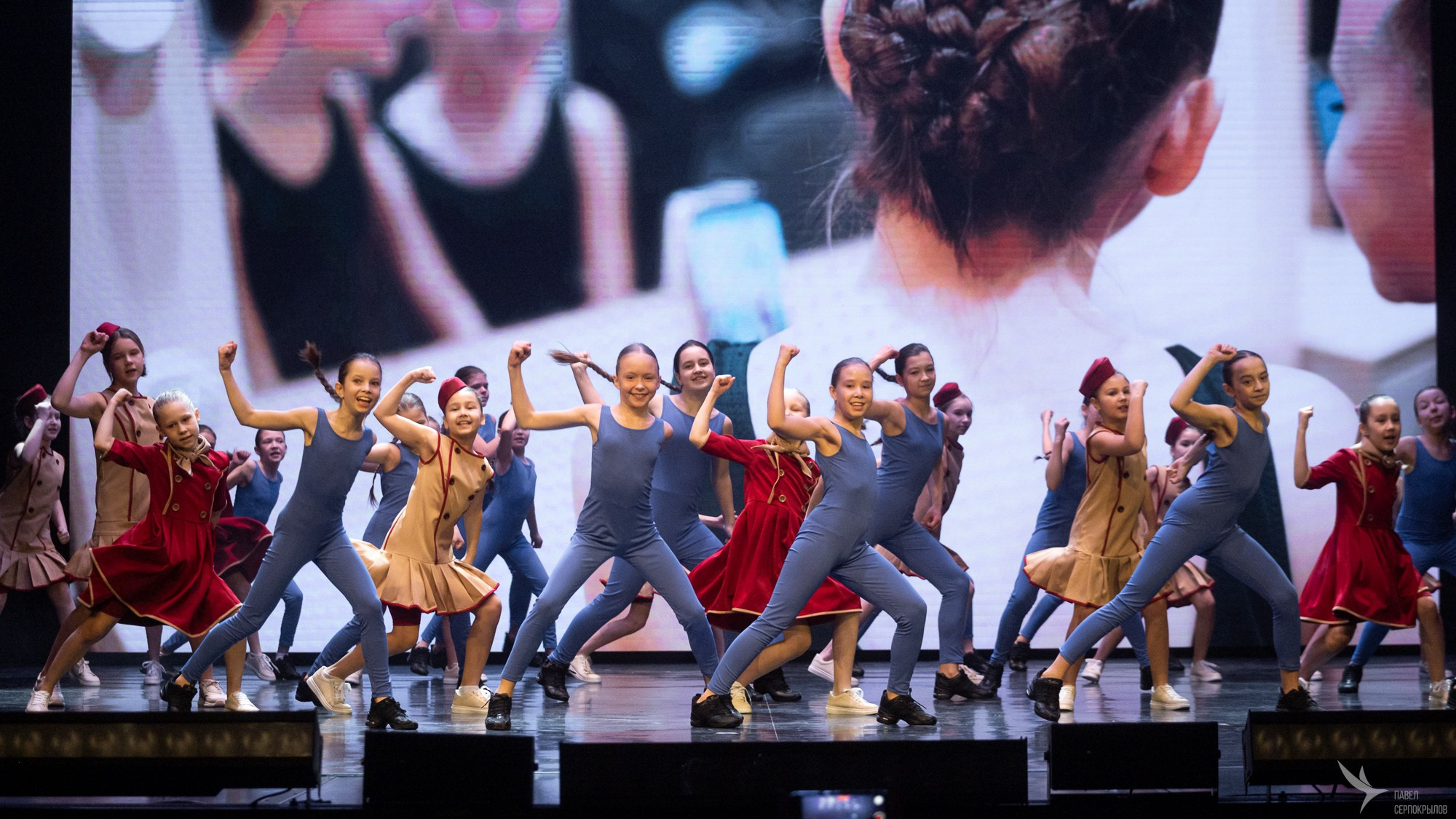 Шаг. Репортажный фотограф в Казани Павел Серпокрылов