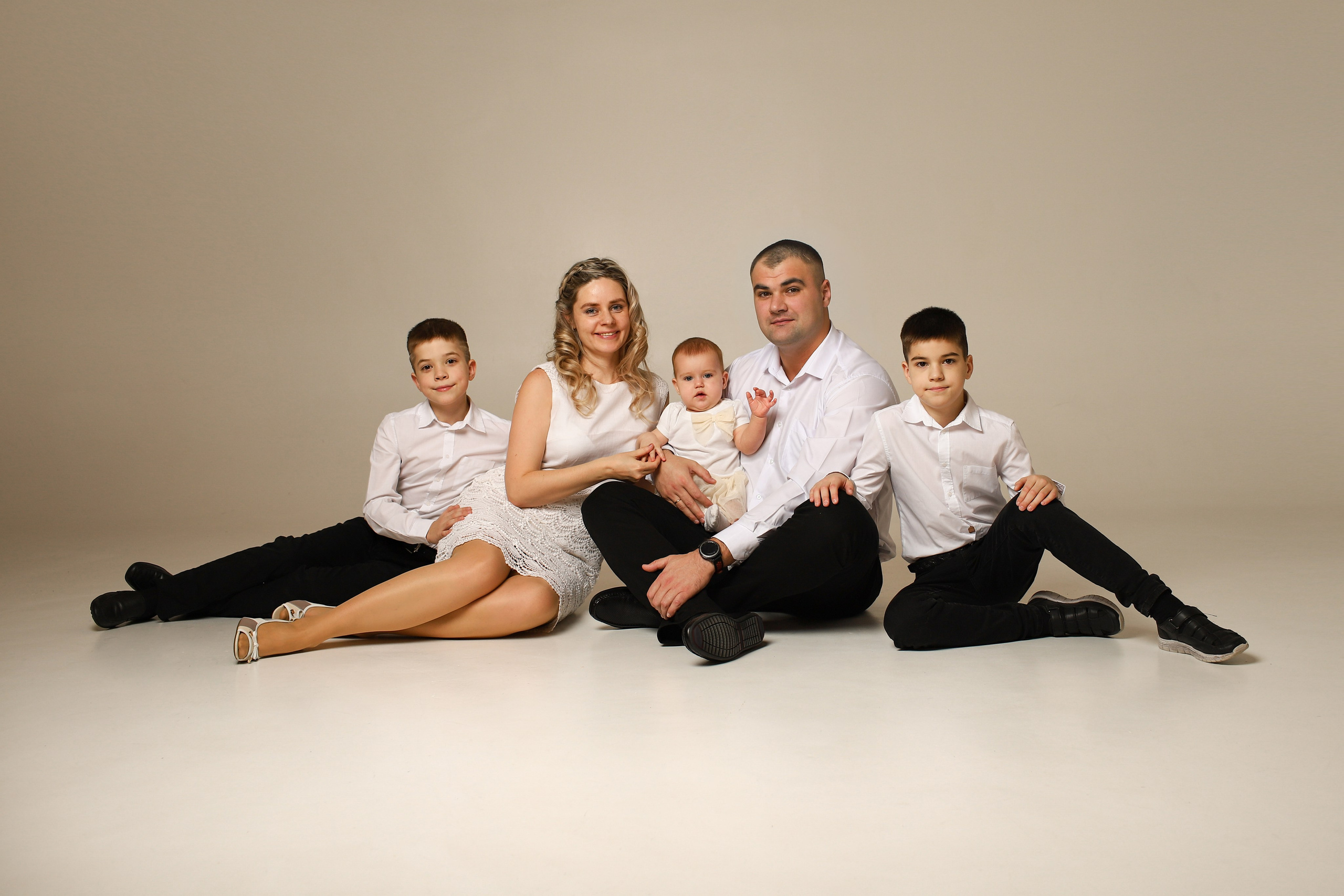 Семейные фотосессии с детьми. Ирина Кан Фотограф новорожденных в Екатеринбурге