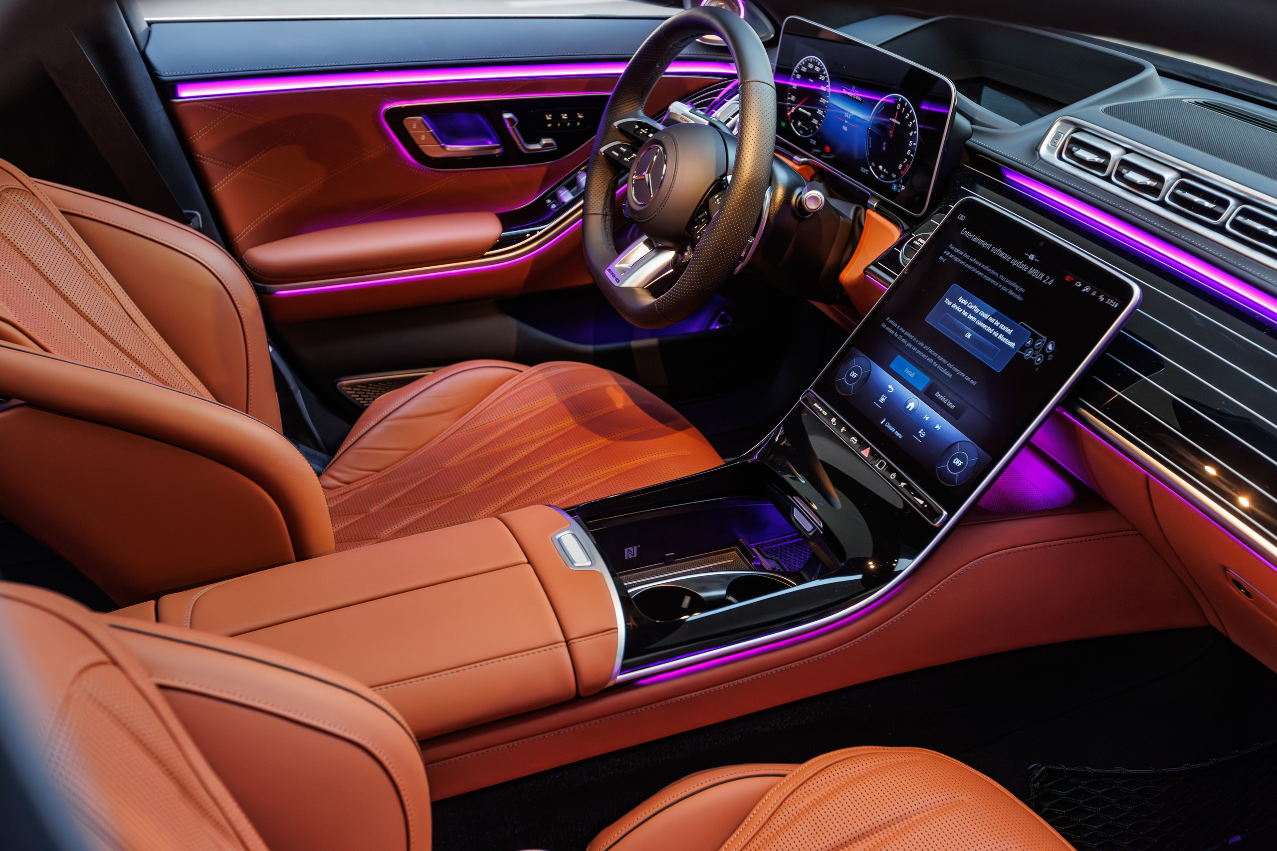 Luxury Car Interior Photography in Dubai — Premium Automotive Shoot. Evgen Yatsenko — Photographer in Dubai