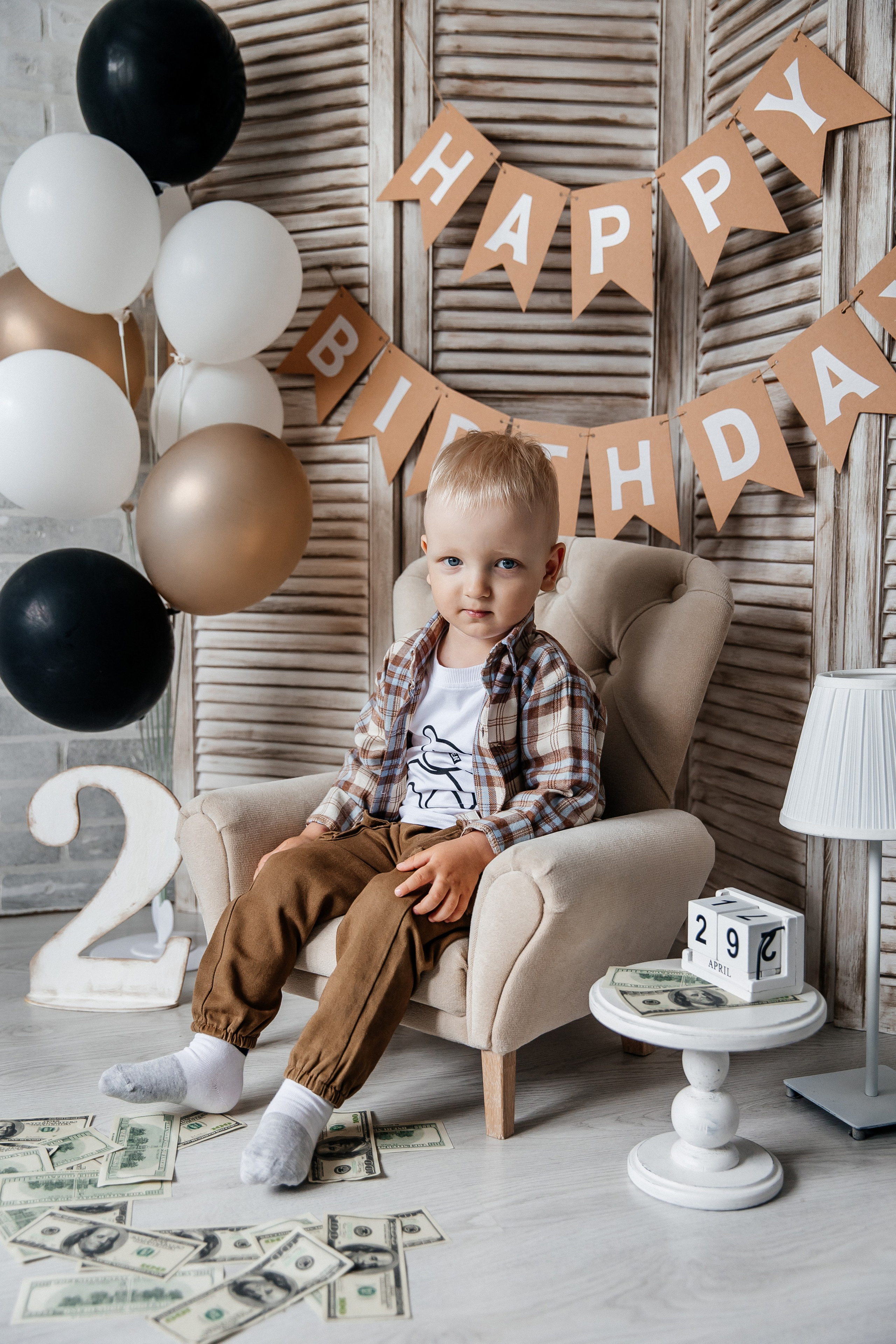 В кресле (до 3 лет). Детский фотограф, выпускные альбомы в Нижнем Новгороде Бодягина Мария