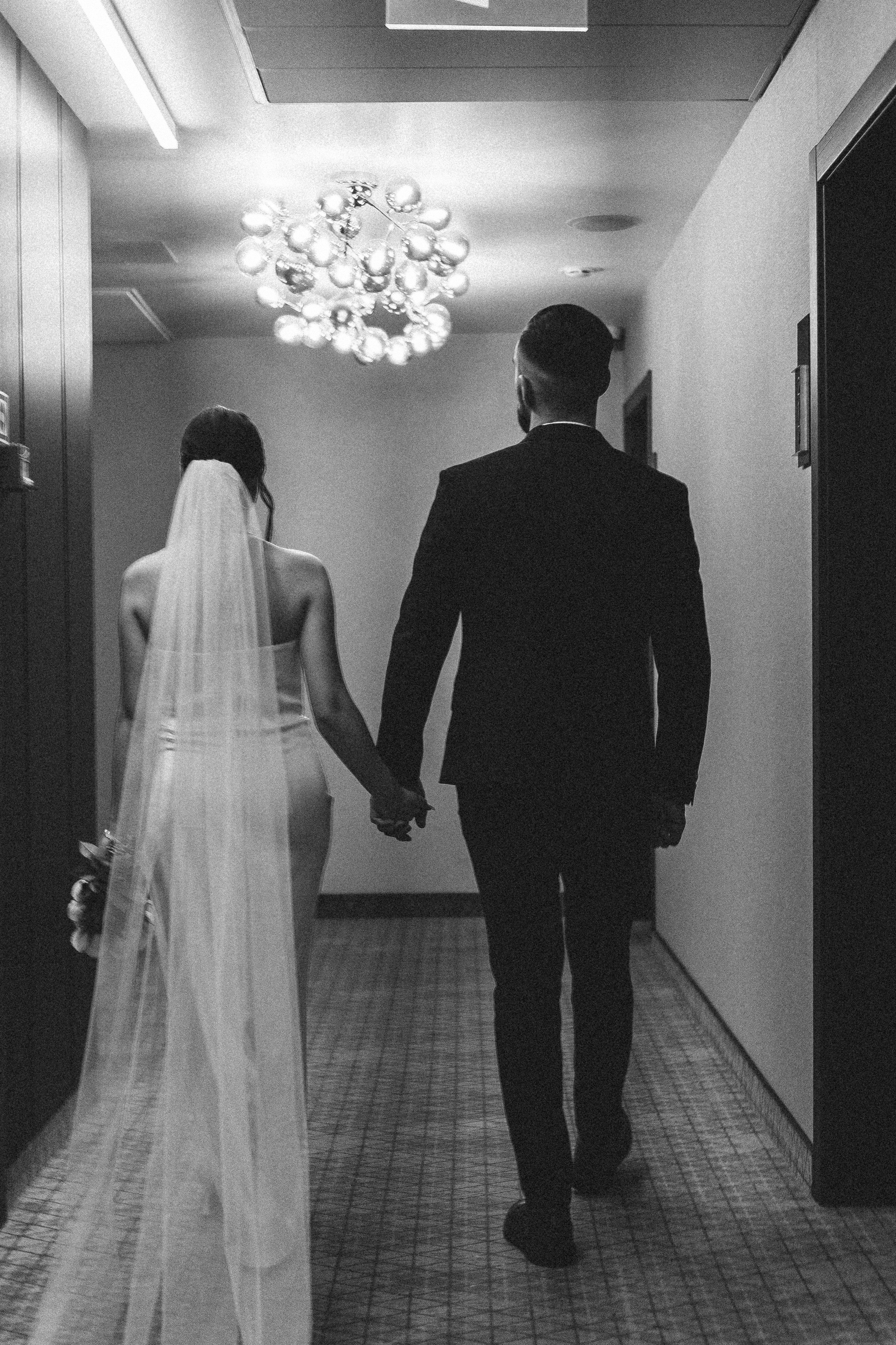 СВАДЕБНАЯ СЬЕМКА СБОРОВ ЖЕНИХА И НЕВЕСТЫ В ОТЕЛЕ И ТАКЖЕ ФОТОСЕССИИЯ В ОТЕЛЕЕ МЕГАПОЛИС БРЯНСК. Профессиональный фотограф, Санкт-Петербург — Виктория Богомолова