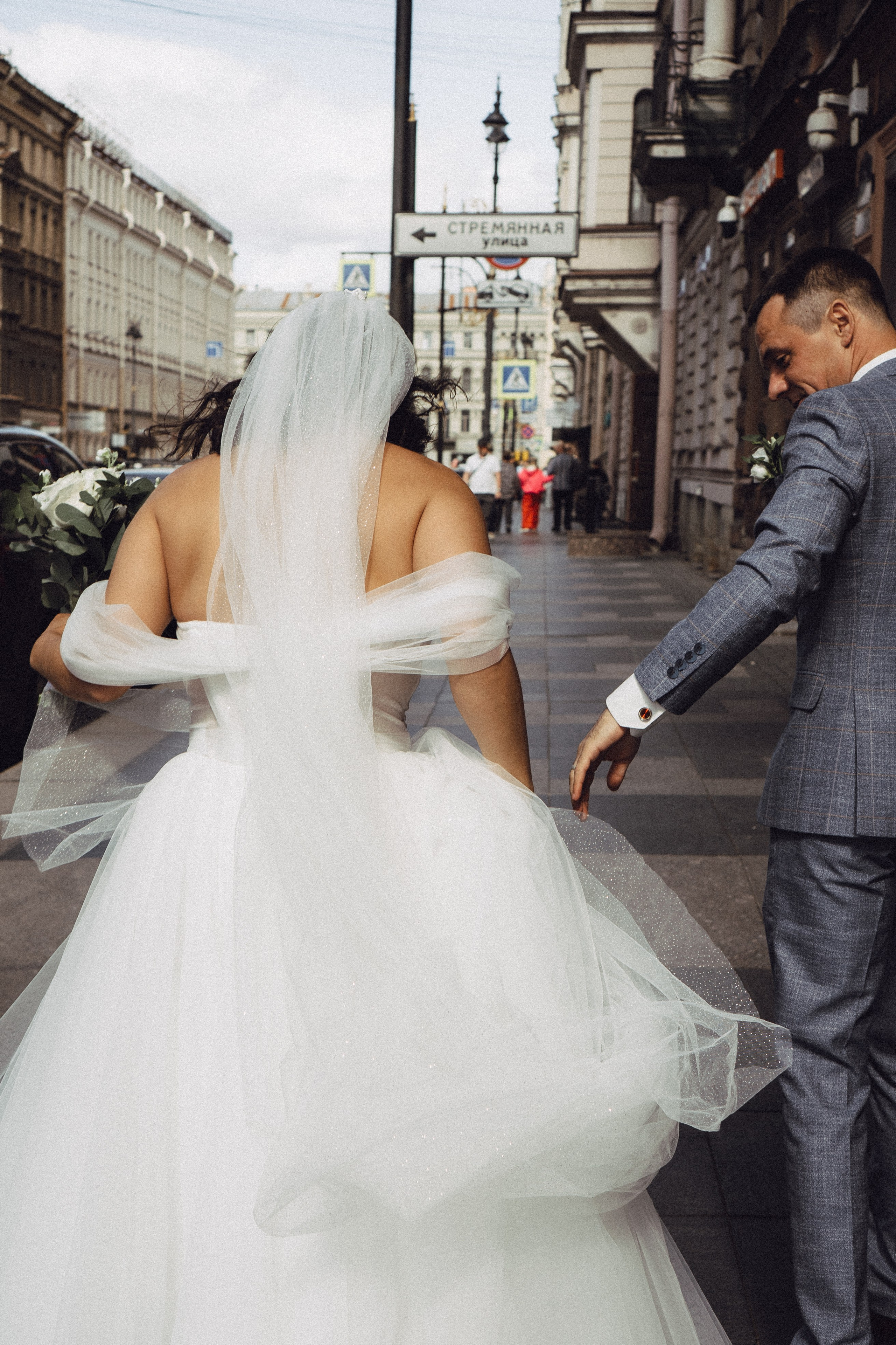 СВАДЕБНАЯ ПРОГУЛКА РЕСТОРАН МЫ ЖЕ НА ТЫ И ФОТОСЕССИИЯ С АВТОМОБИЛЕМ. Профессиональный фотограф, Санкт-Петербург — Виктория Богомолова