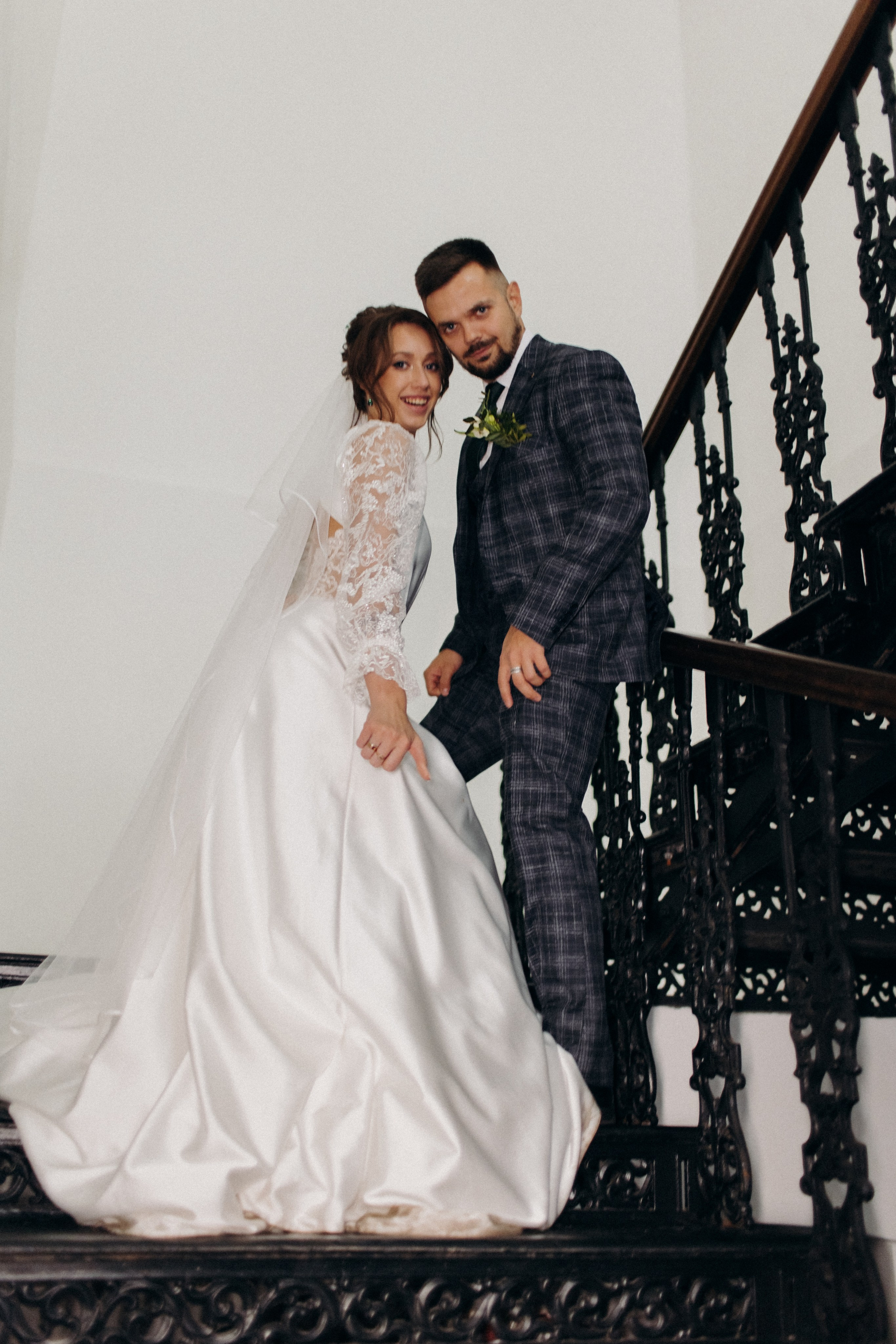 Эдуард и Вера (загс, прогулка). Фотограф свадебный семейный в Красноярске Шукшина Наталья