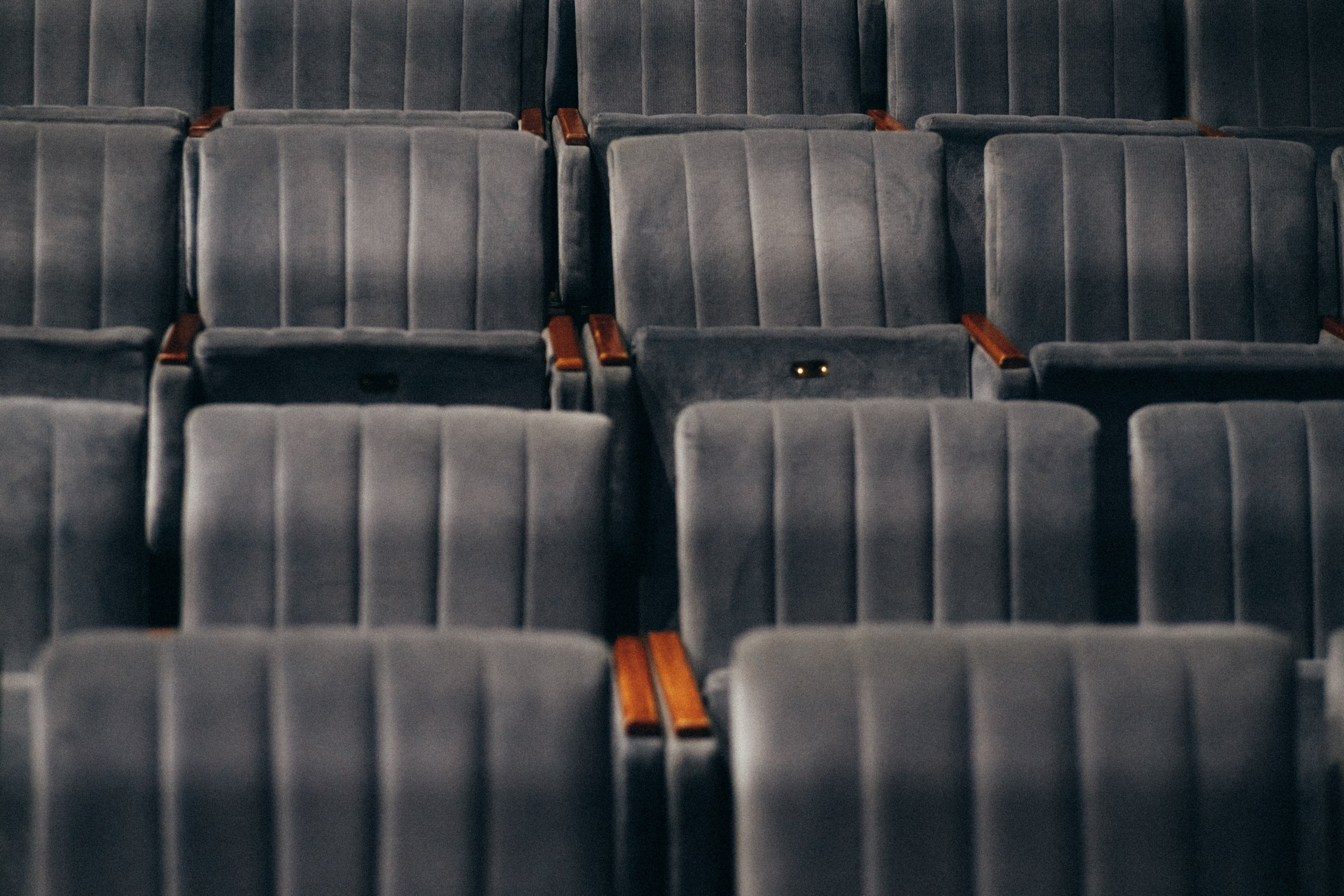 Театр в Хамовниках. Профессиональный фотограф в Москве и МО Денис Кулешов