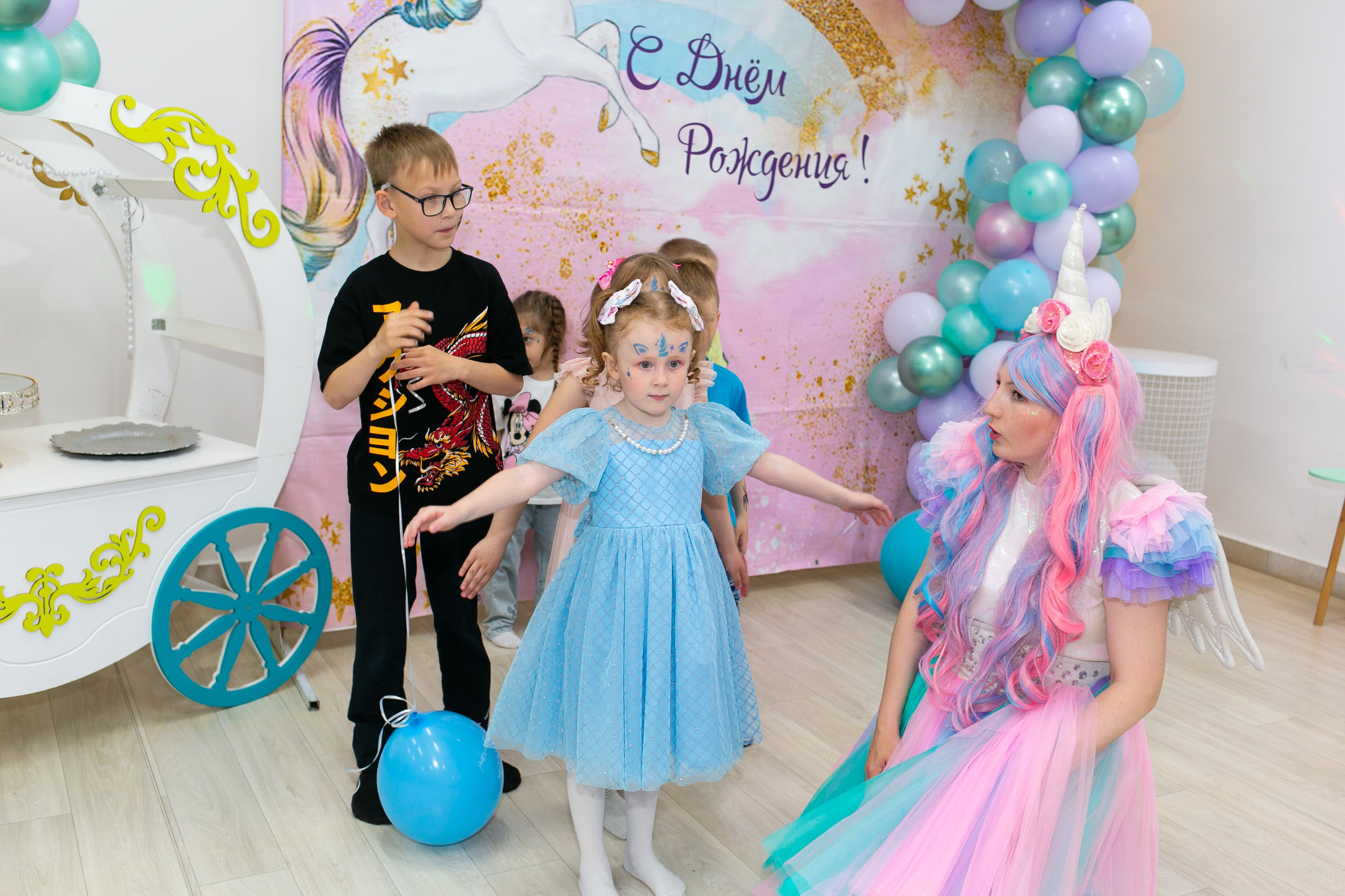 Праздники. Фотограф новорожденных и семейный фотограф НСО г. Бердск Марина Львова