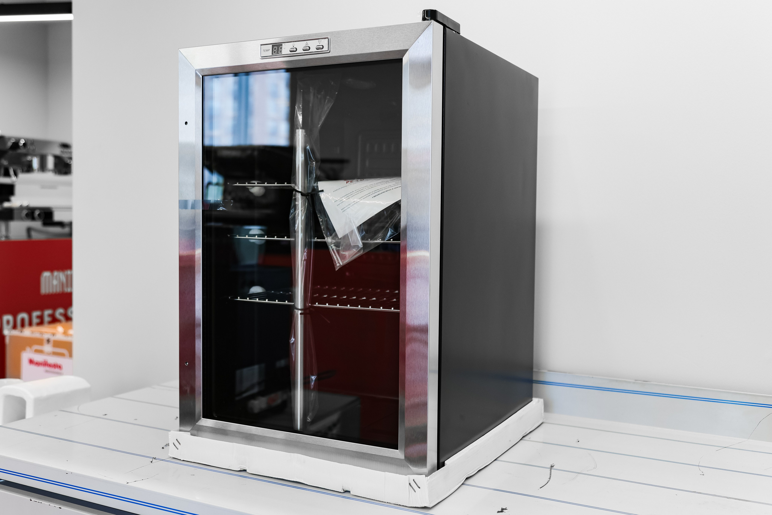 COFFEE MACHINES FOR MARKETPLACE. Mixturecaptures