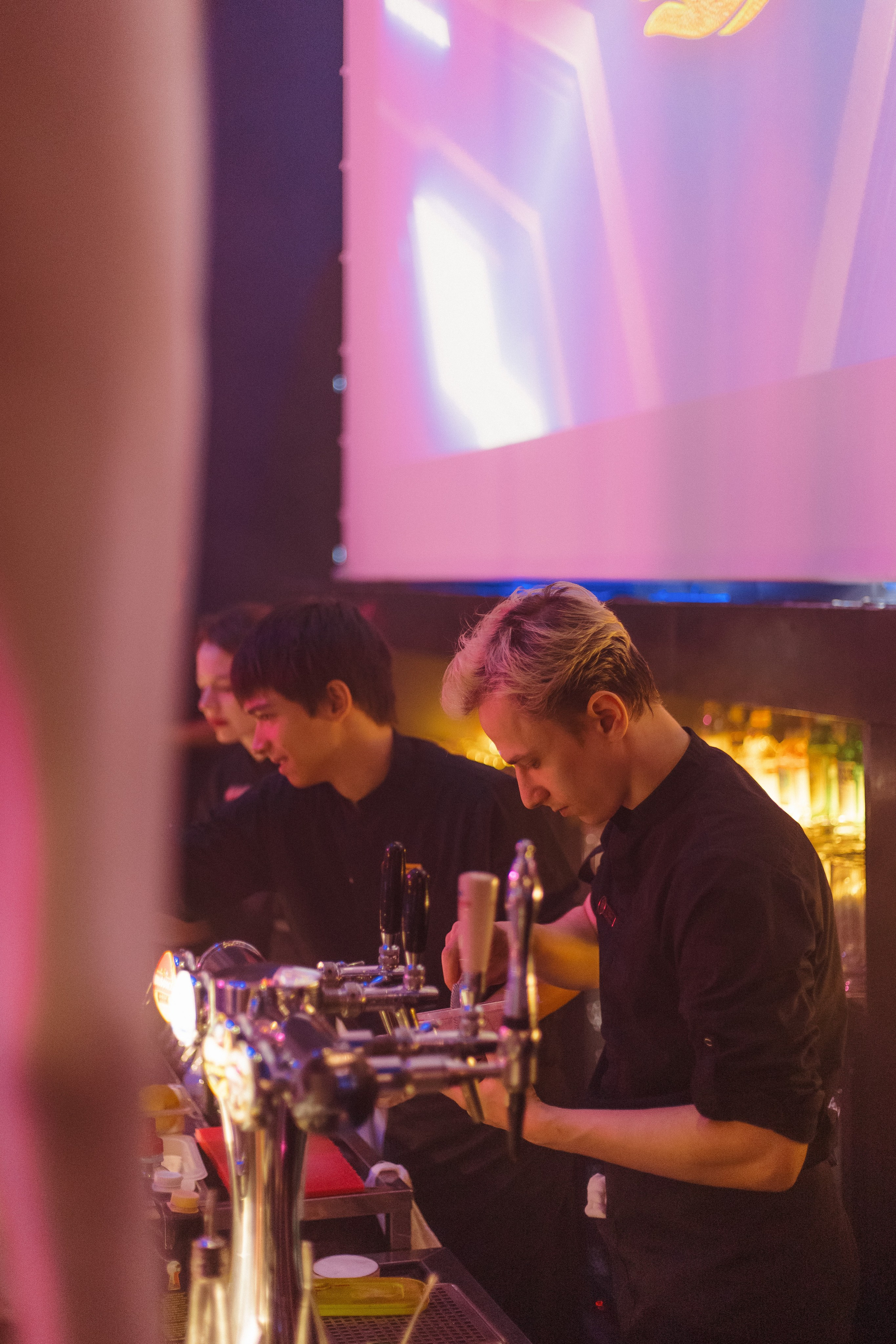 Ресторану ЭХО 10 ЛЕТ. СВОИ. ФОТООТЧЕТЫ-СОБЫТИЯ-МЕСТА