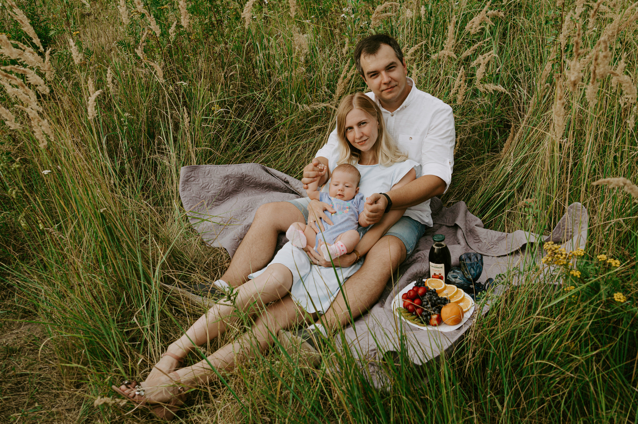Артём Ксюша и Лиза. Семейный и детский фотограф Анастасия Монченко