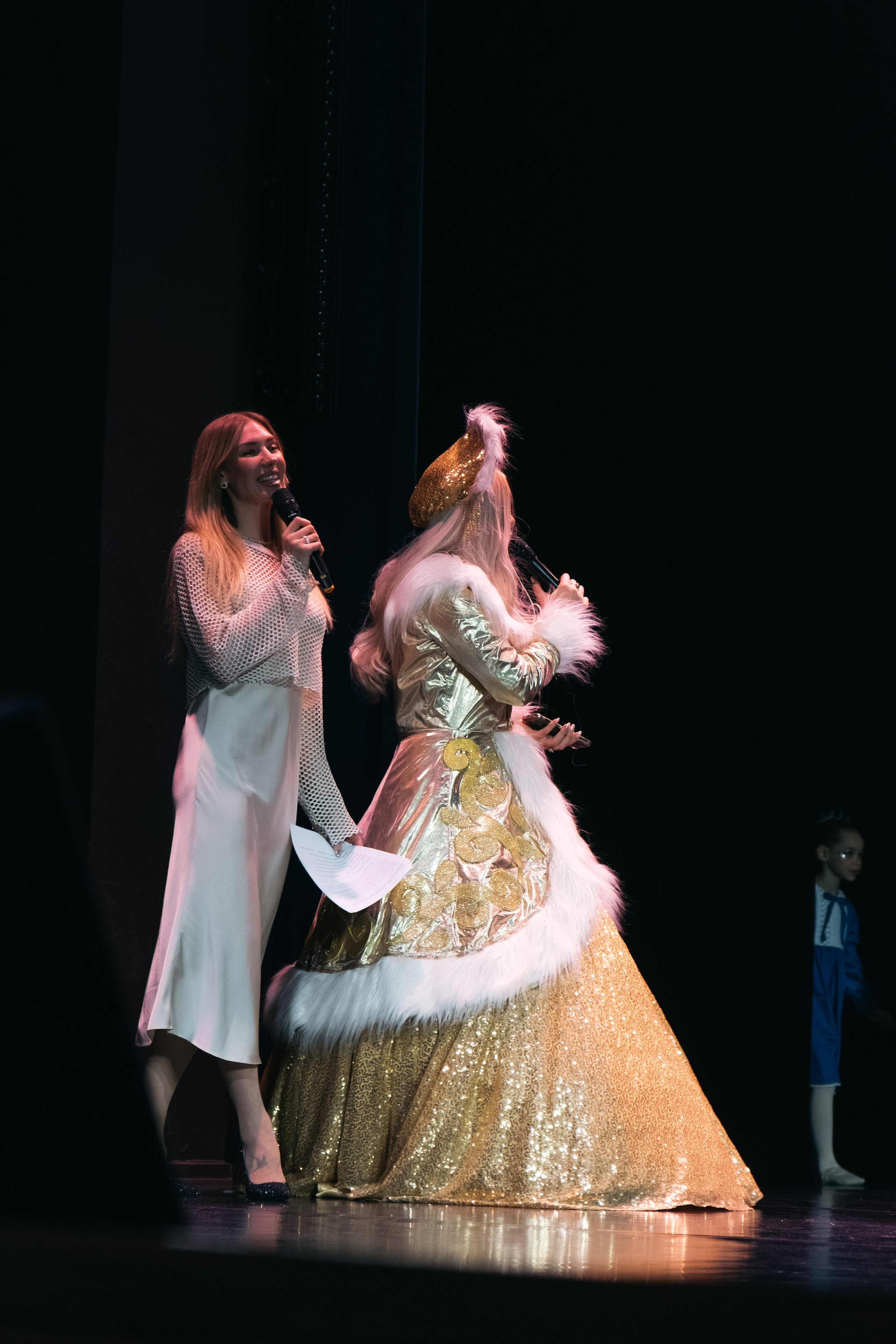 СурГУ 23.12.23. Репортажный и свадебный фотограф в Сургуте