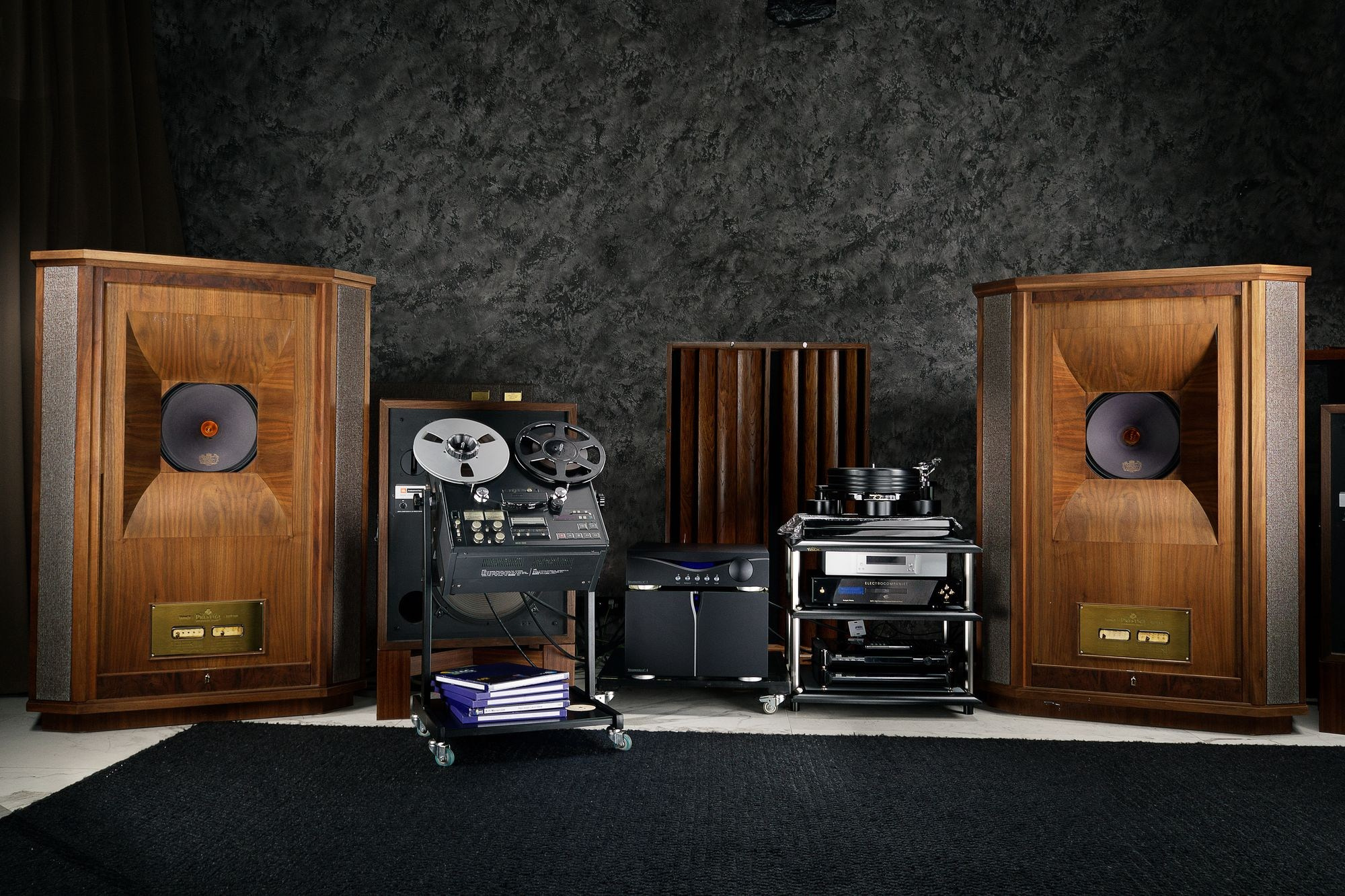 Предметная имиджевая съёмка. Владимир Вохмянин. Фотограф в Санкт-Петербурге