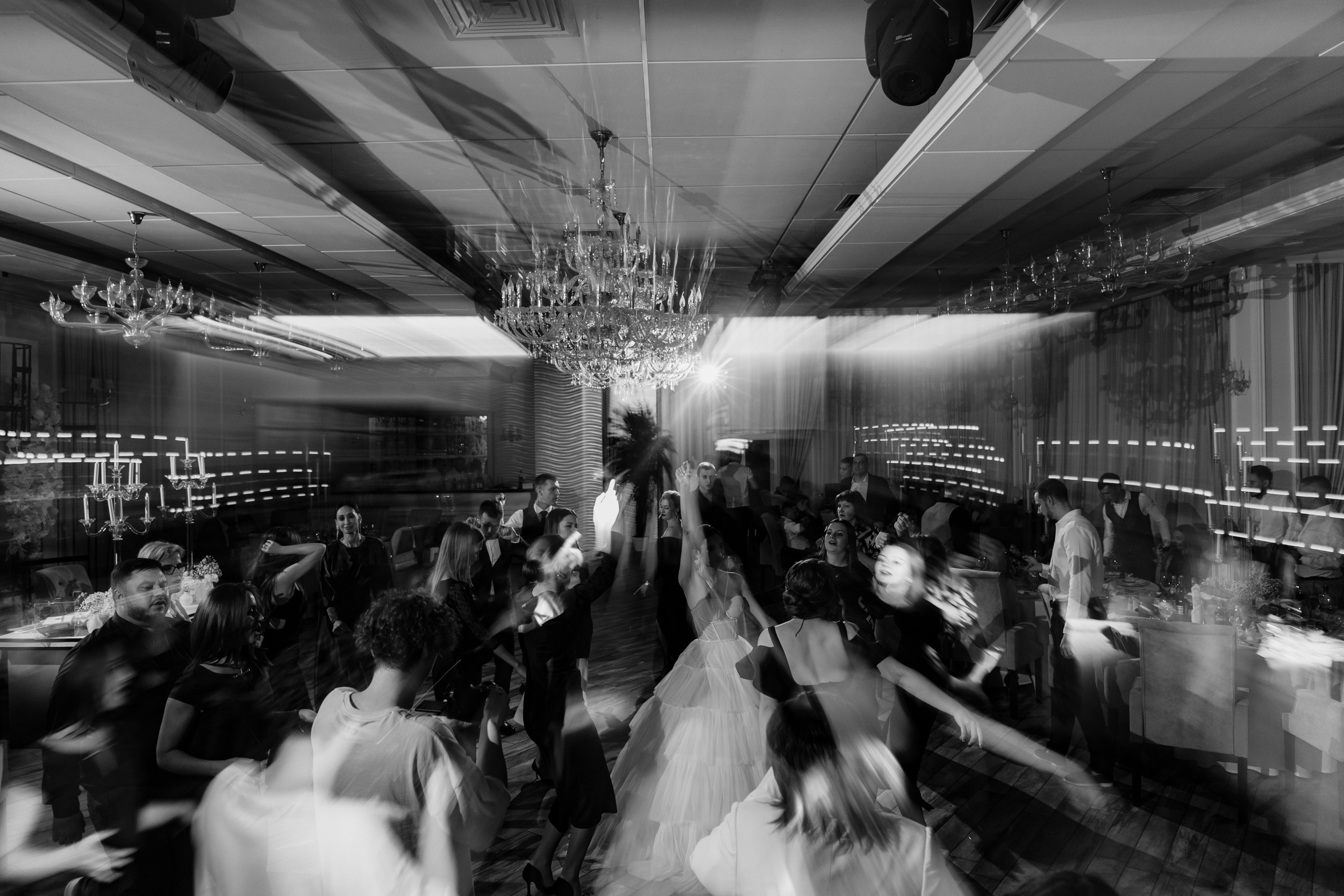 A&V Romanoff. Свадебная фотография и видеосъёмка