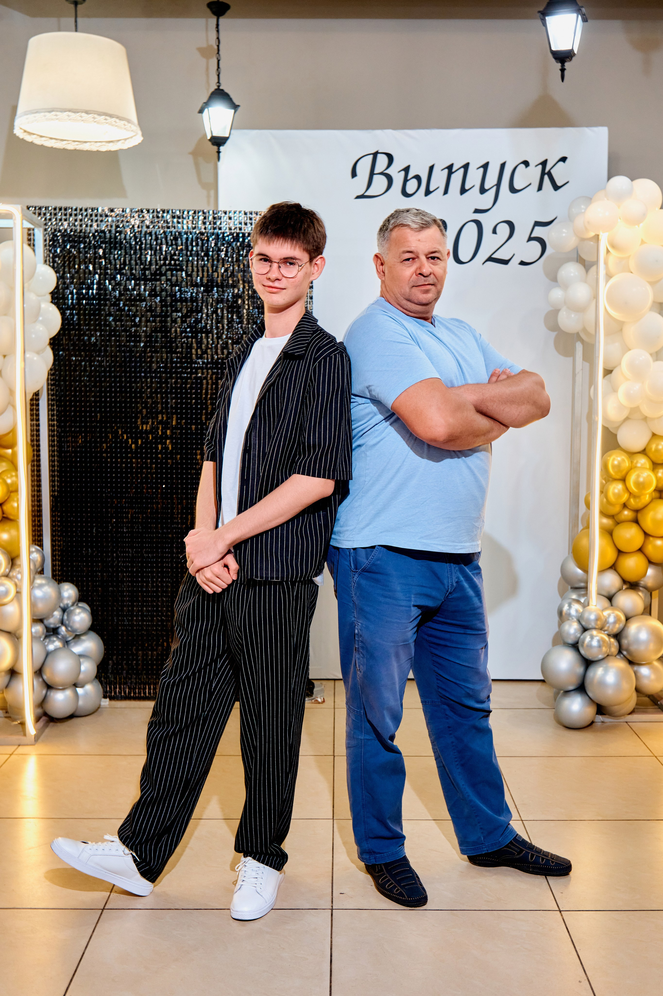 Выпускной 9 класс. Школа 10. Фотограф Таганрог Анна Трайжон