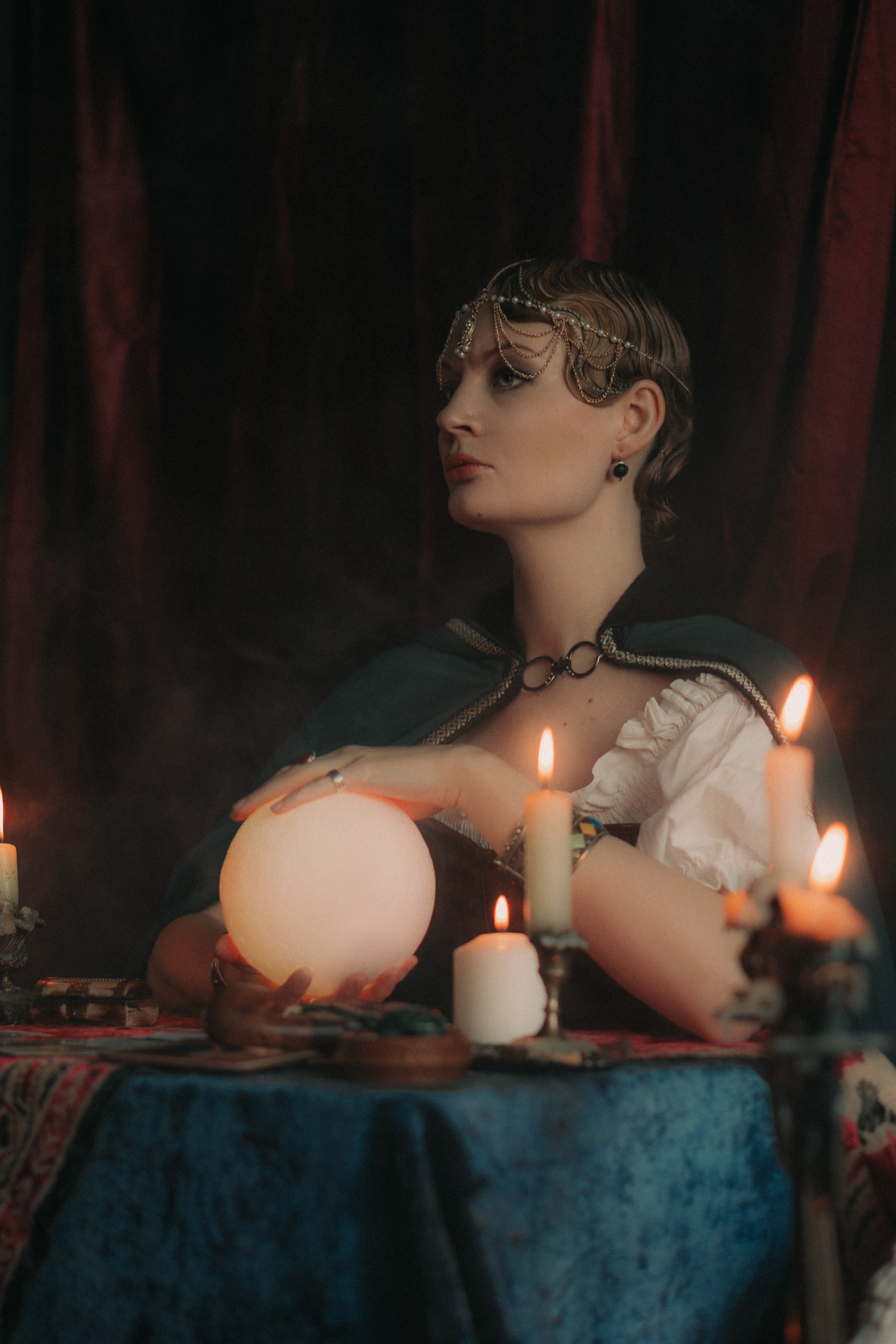 Гадалка. Художественный фотограф Салаева Алина