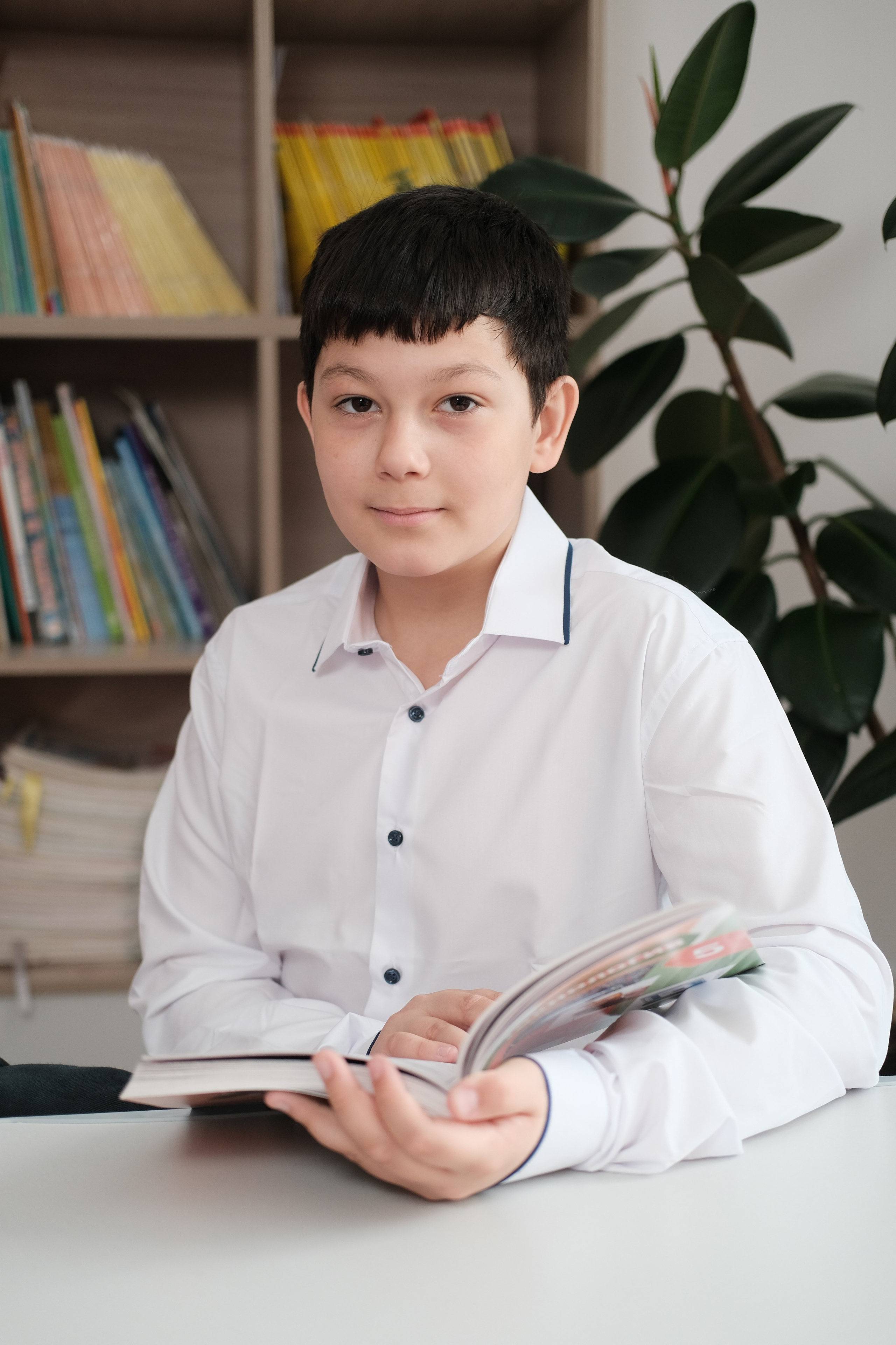 4 класс. Фотограф Елена Дегтярева. Семейная, детская и школьная фотография в Тюмени. Яркие и живые снимки, которые сохранят историю вашей семьи