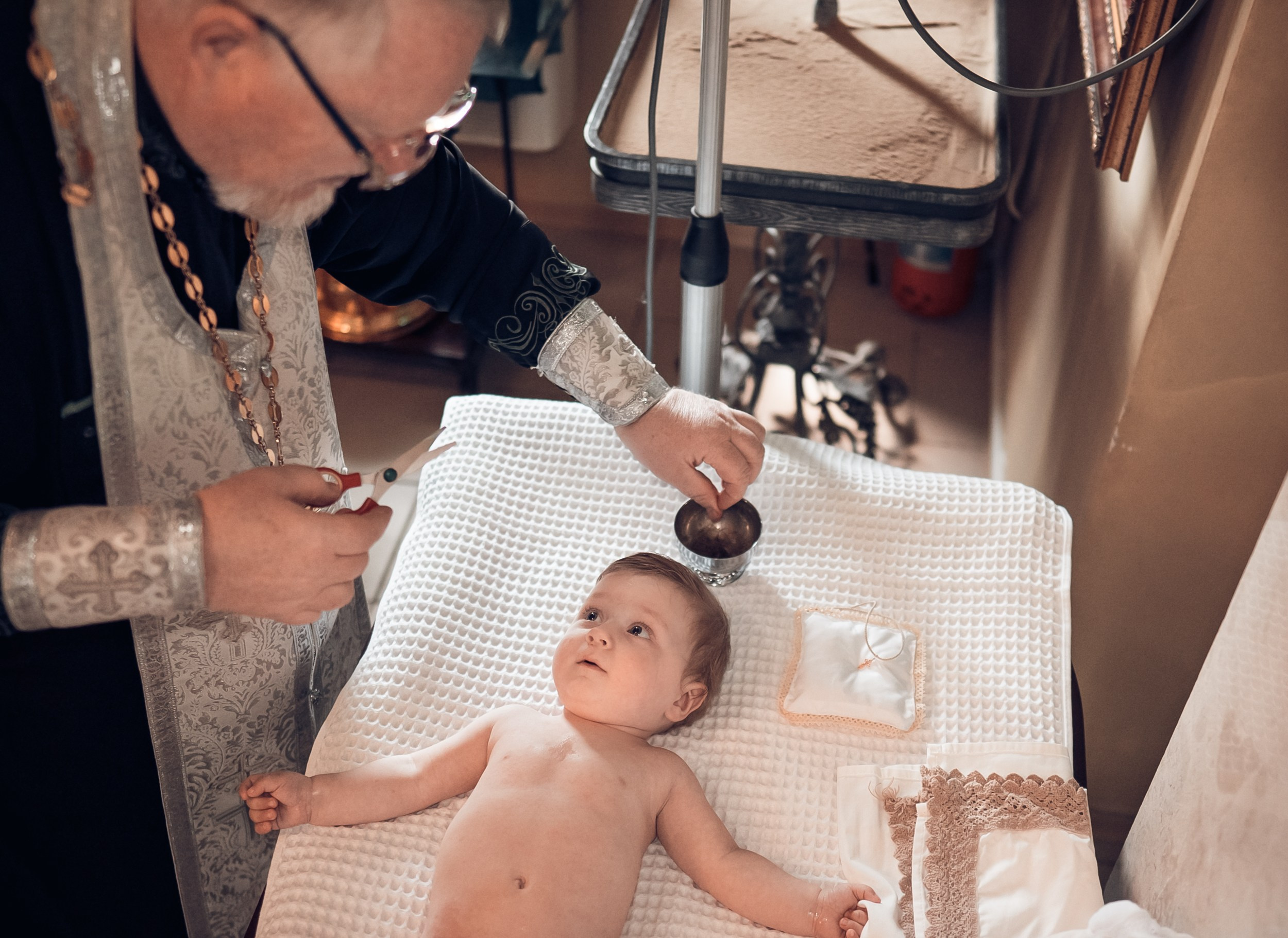 Крещение в храме Прп.Сергия Радонежского с. Орлиное. Церковный фотограф Севастополь