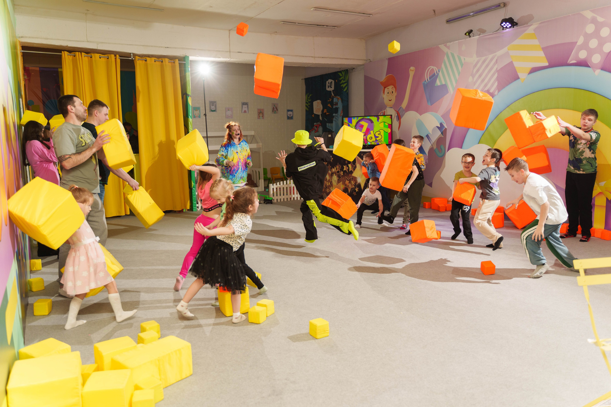 Фотограф на детские праздники. Свадебный и семейный фотограф в Новосибирске Данил Коротких