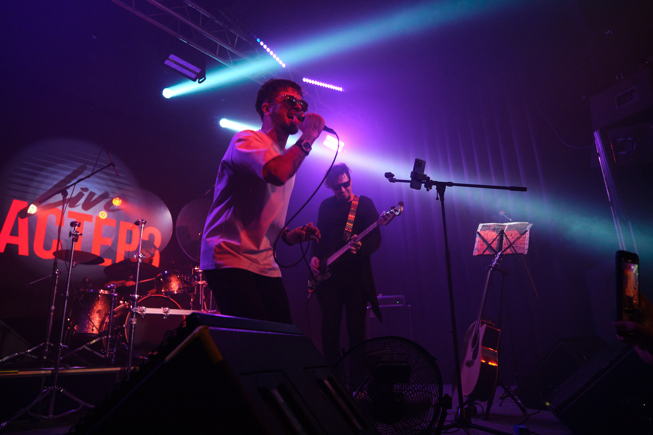 Концерт Live БАСТЕРЗ. Фотограф в Великом Новгороде