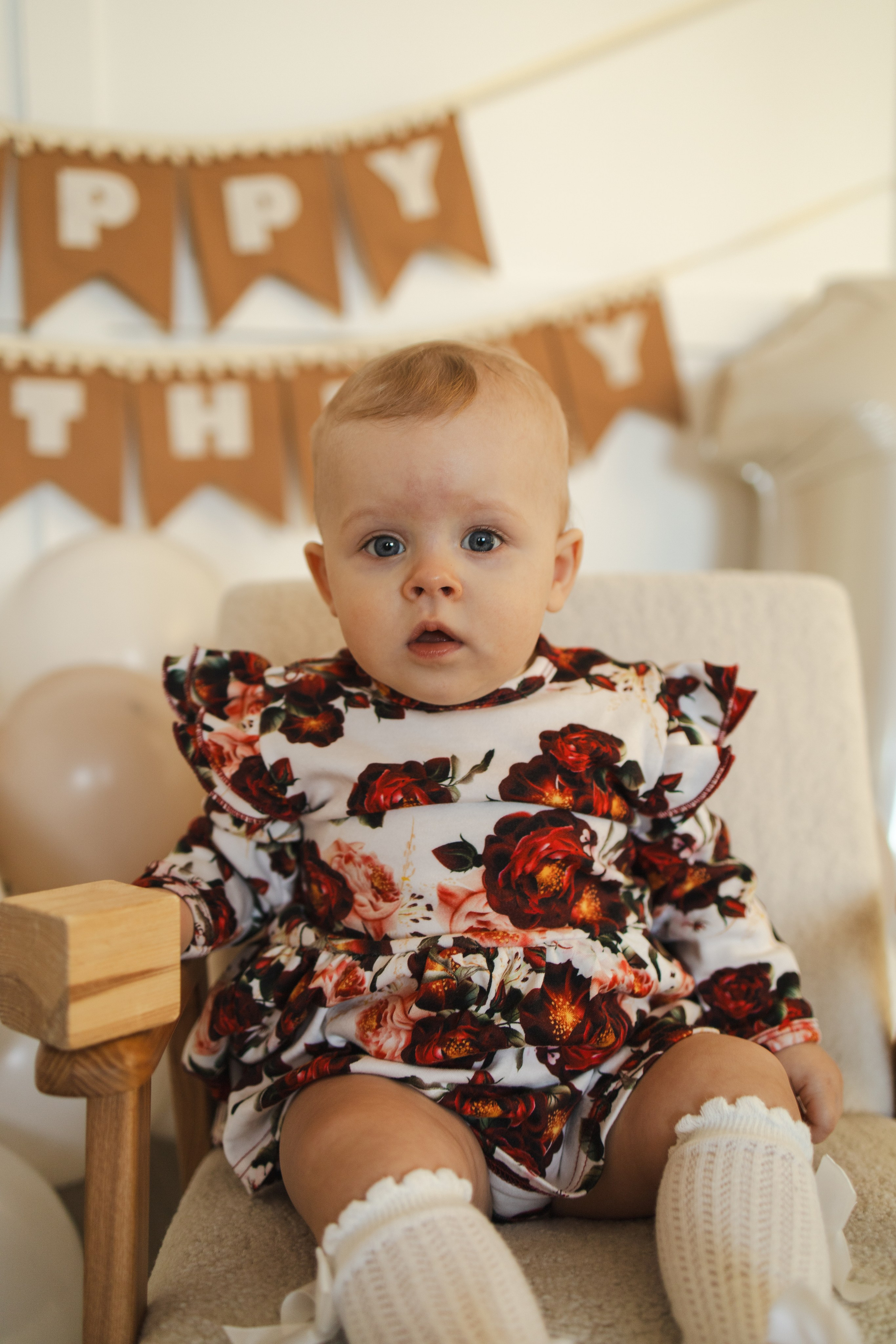 Есения 1 годик. Фотограф в Иркутске Тома Кабанова