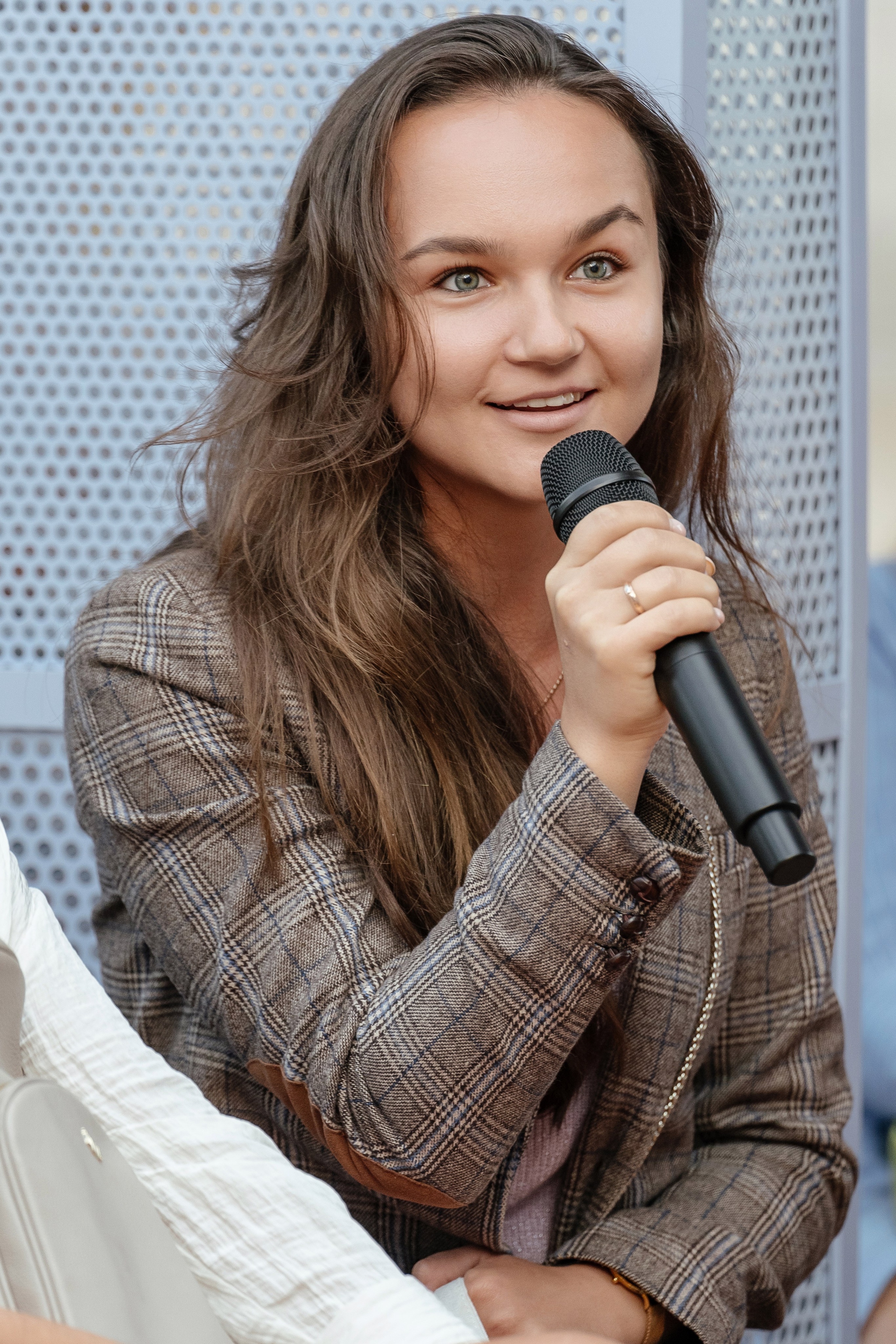 Яндекс 360 Орбита, Севкабель. Андрей Сухинин репортажный свадебный фотограф Санкт-Петербург